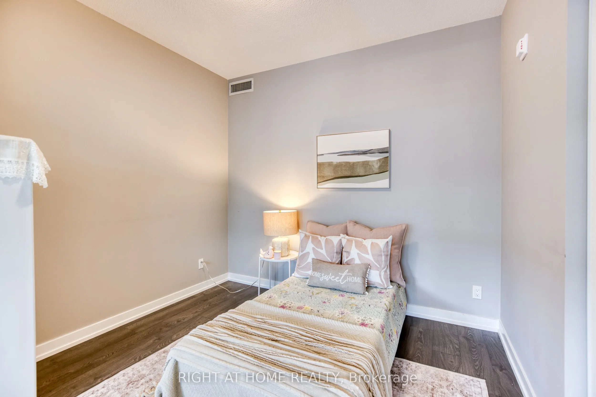 50 Ann Street #316
