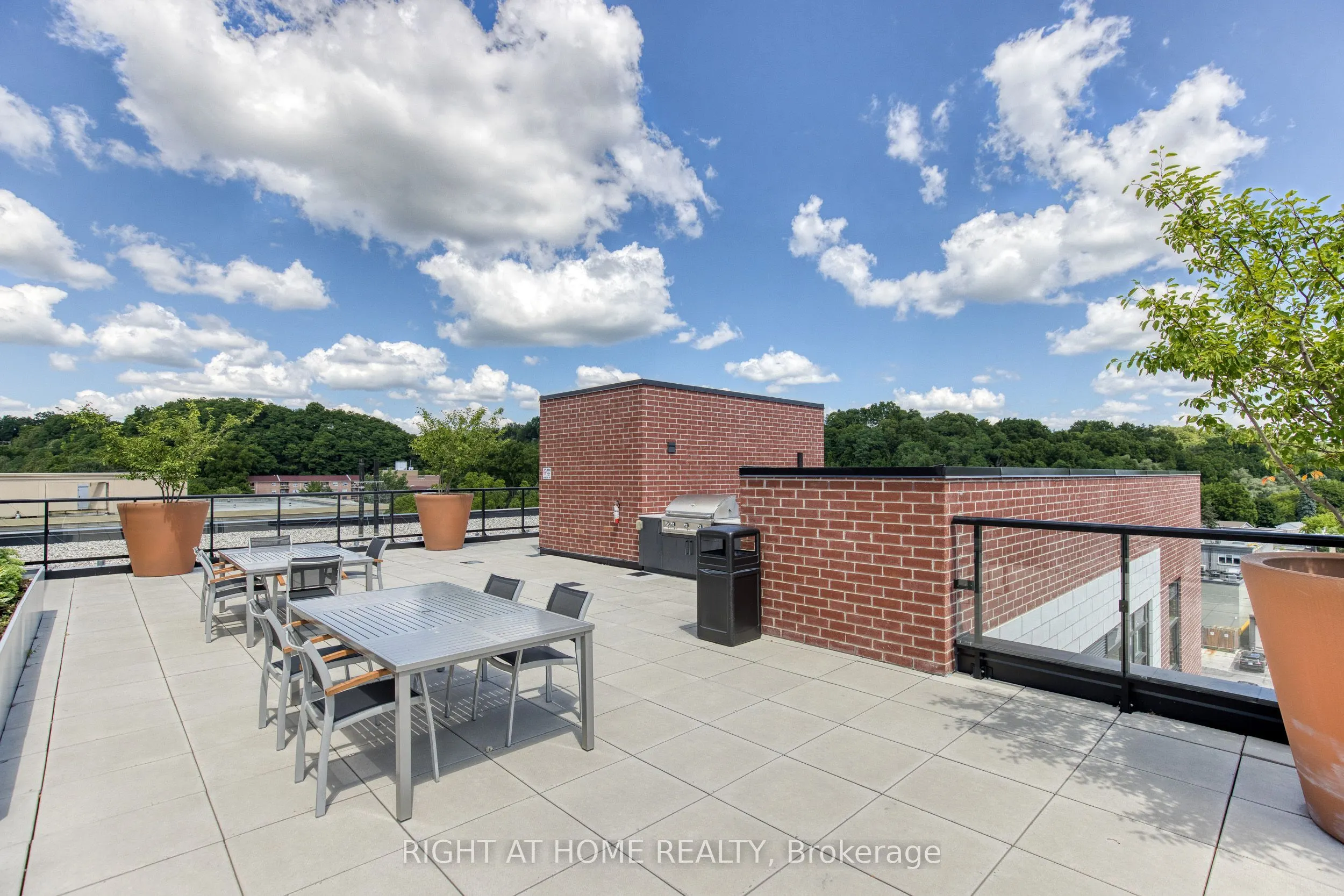 50 Ann Street #316