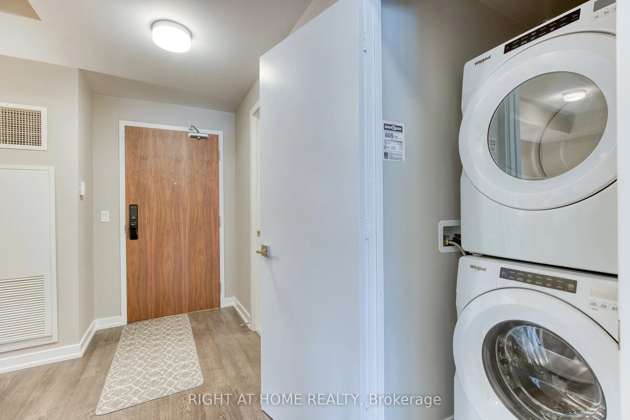 50 Ann Street #316