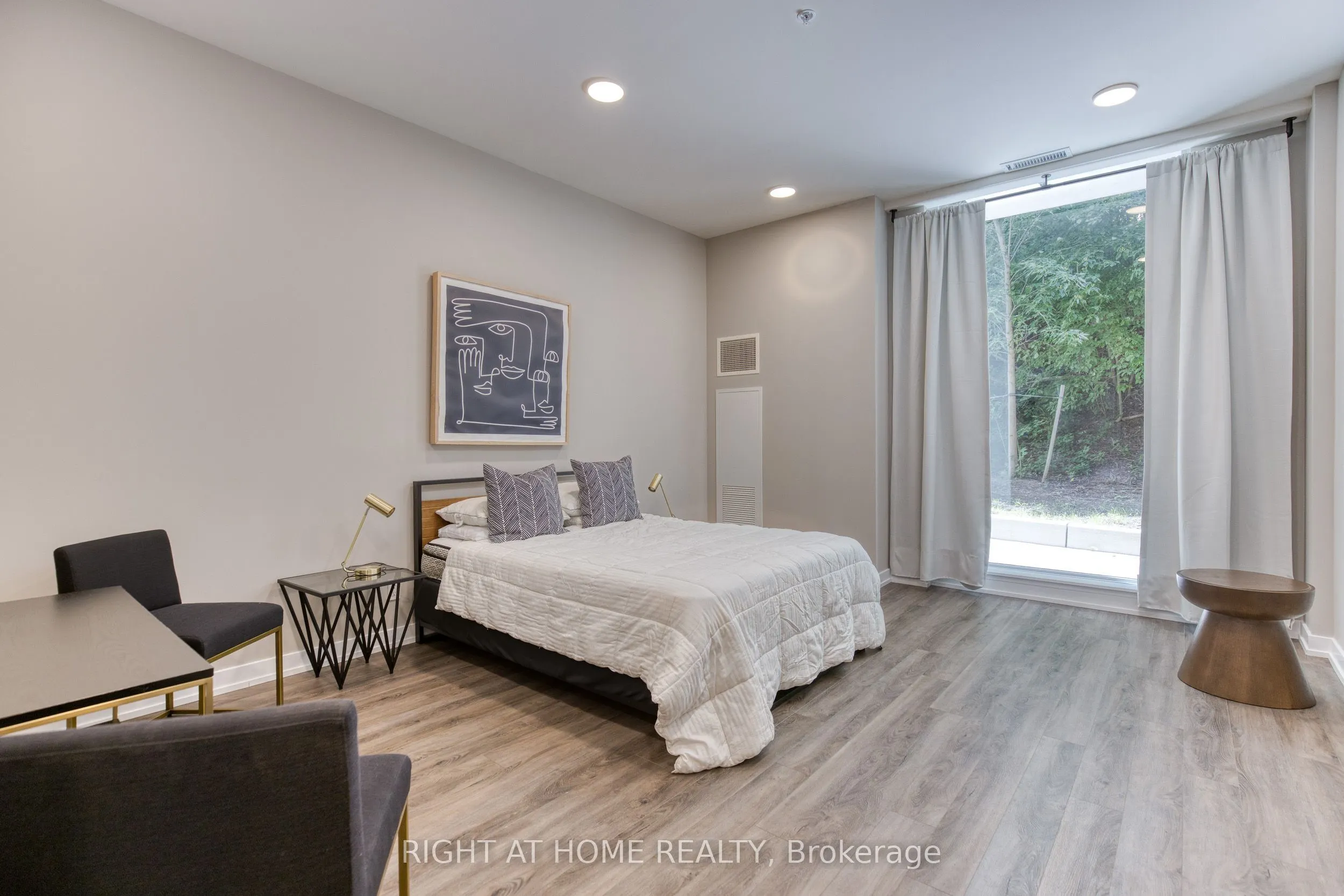 50 Ann Street #316