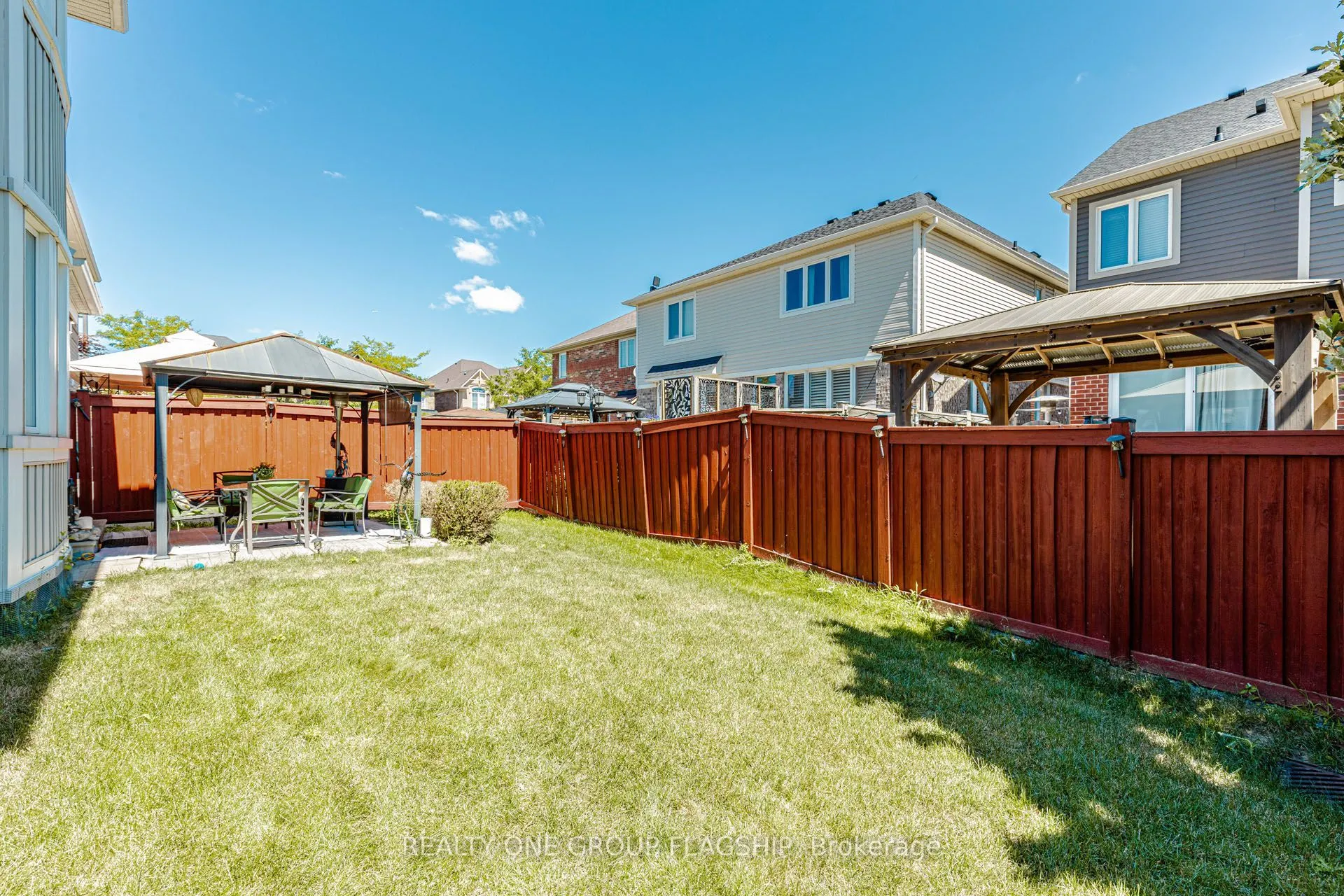 715 Casarin Crescent