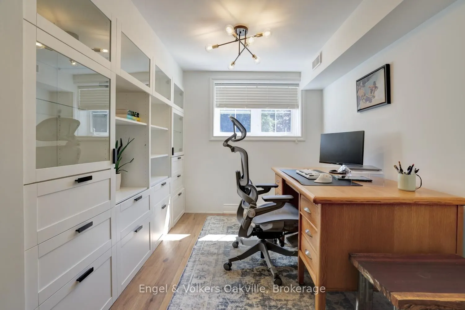 3281 Flanagan Crescent