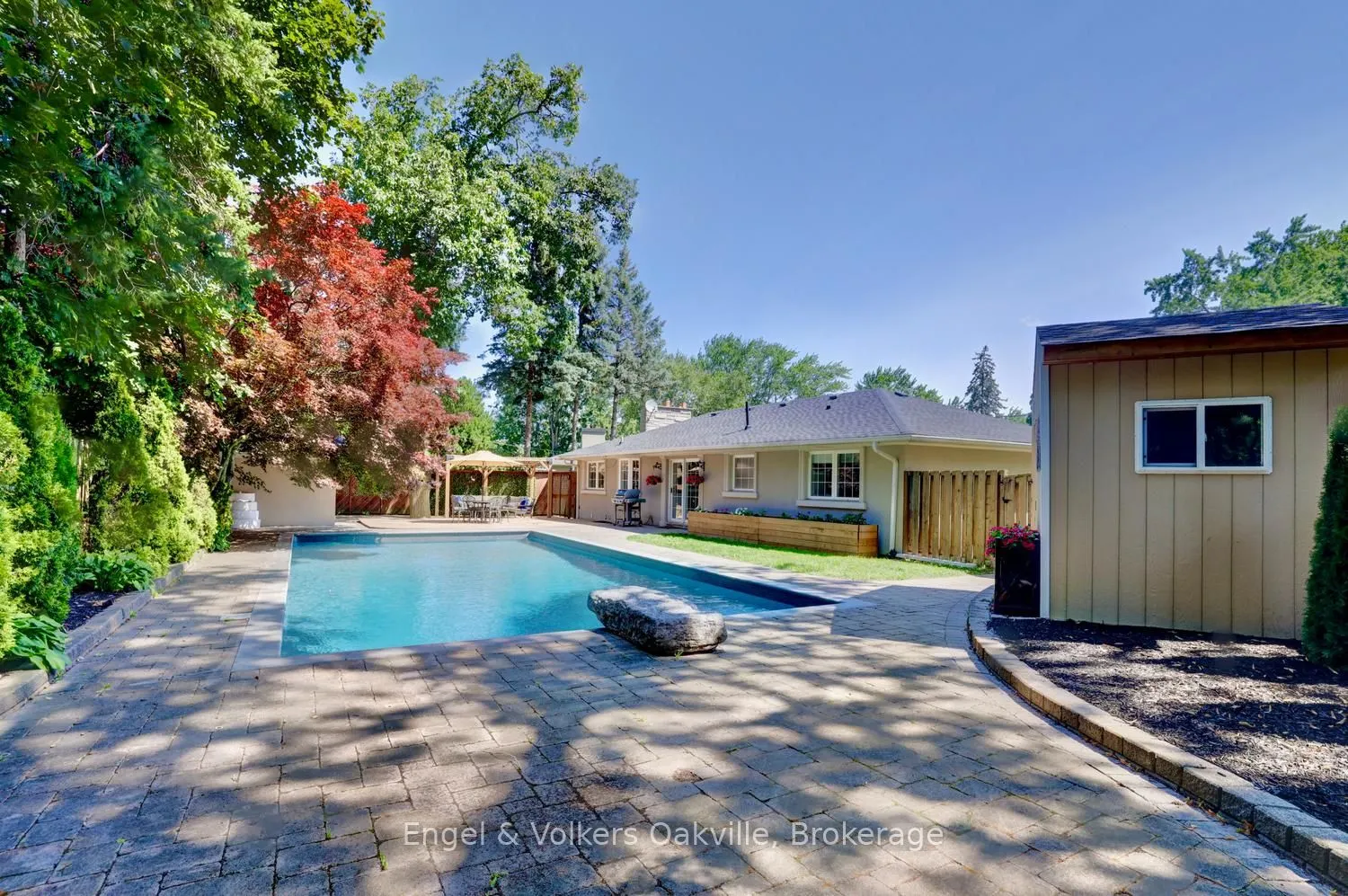 3281 Flanagan Crescent