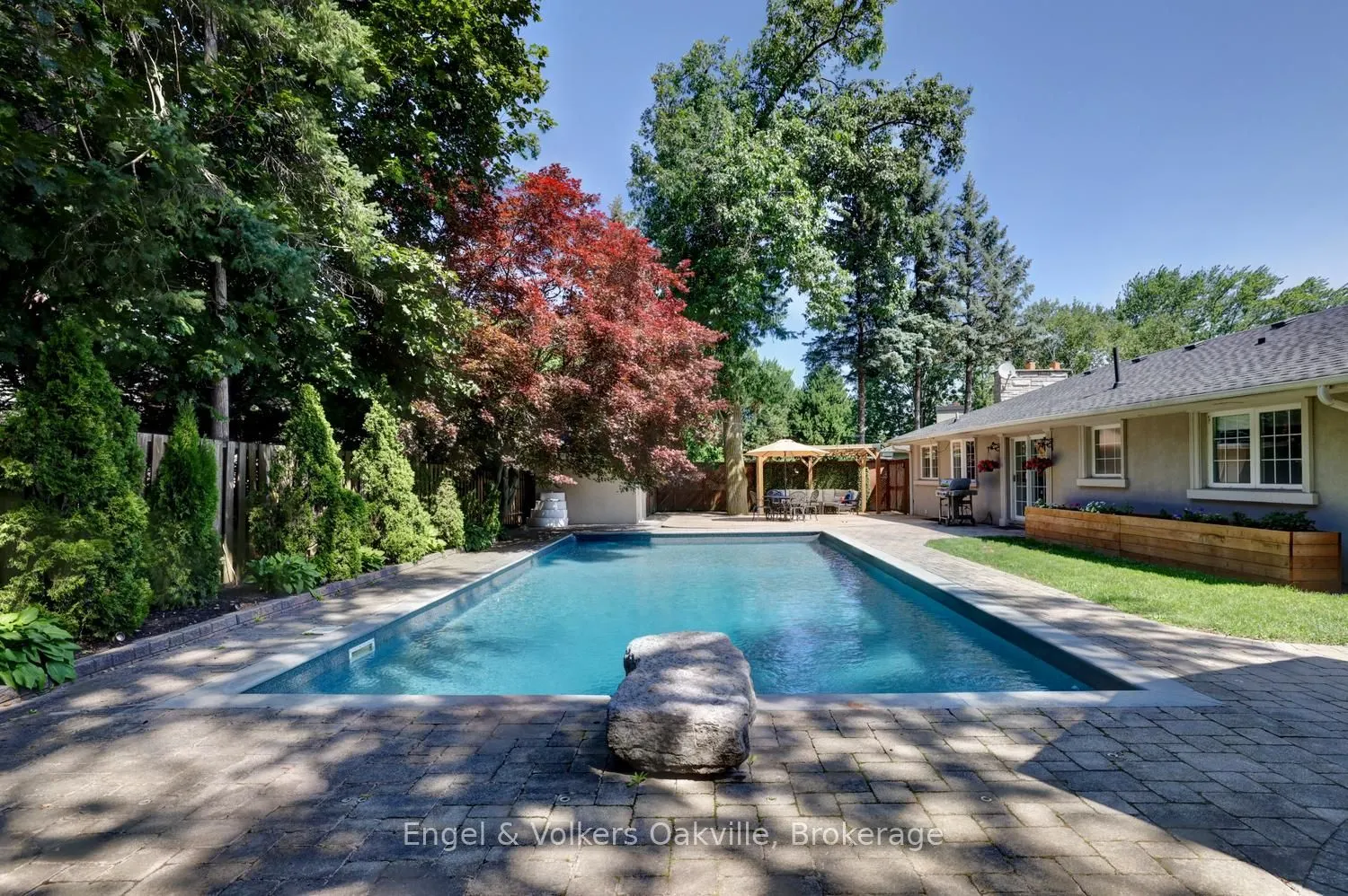 3281 Flanagan Crescent