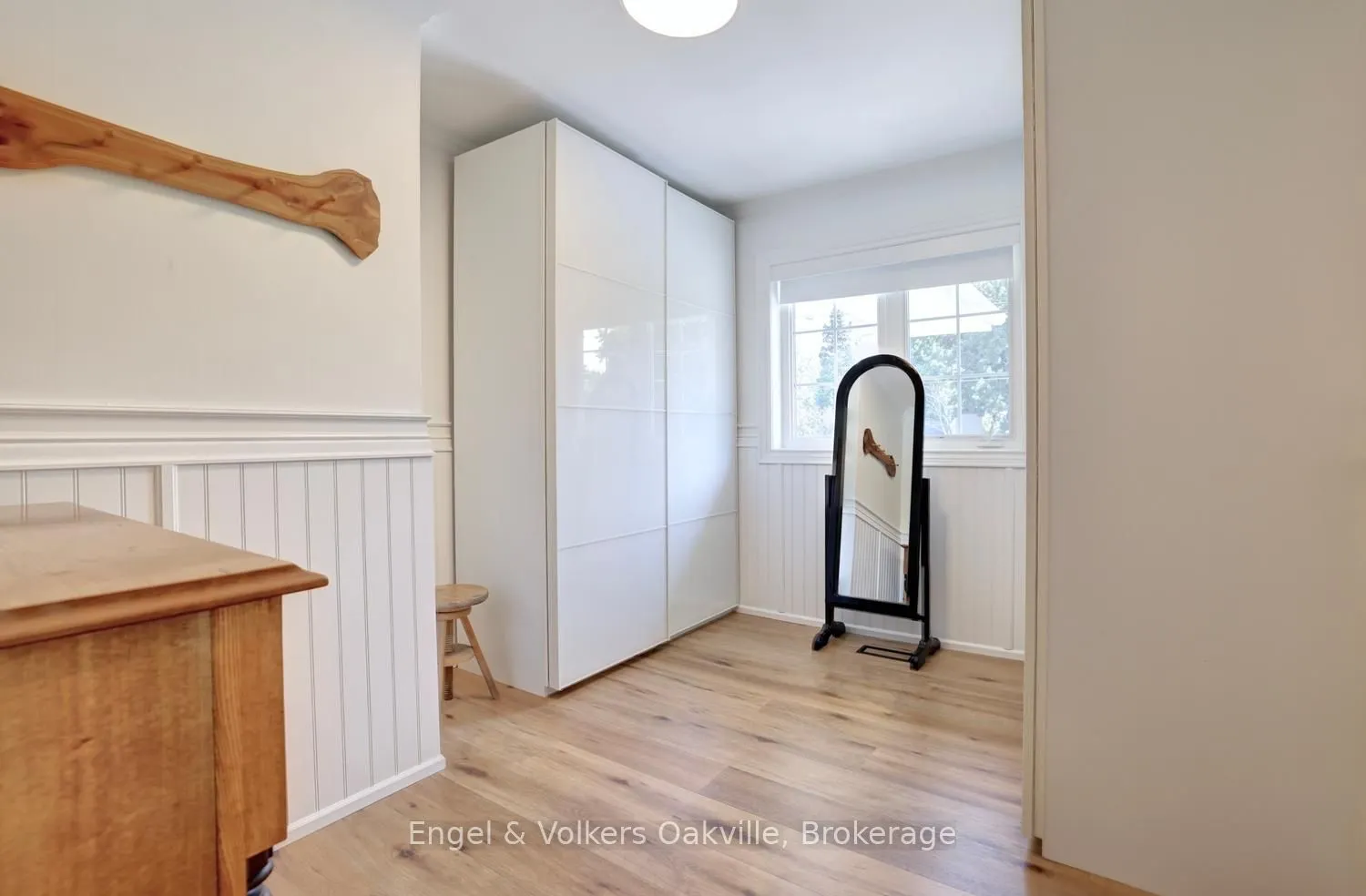 3281 Flanagan Crescent