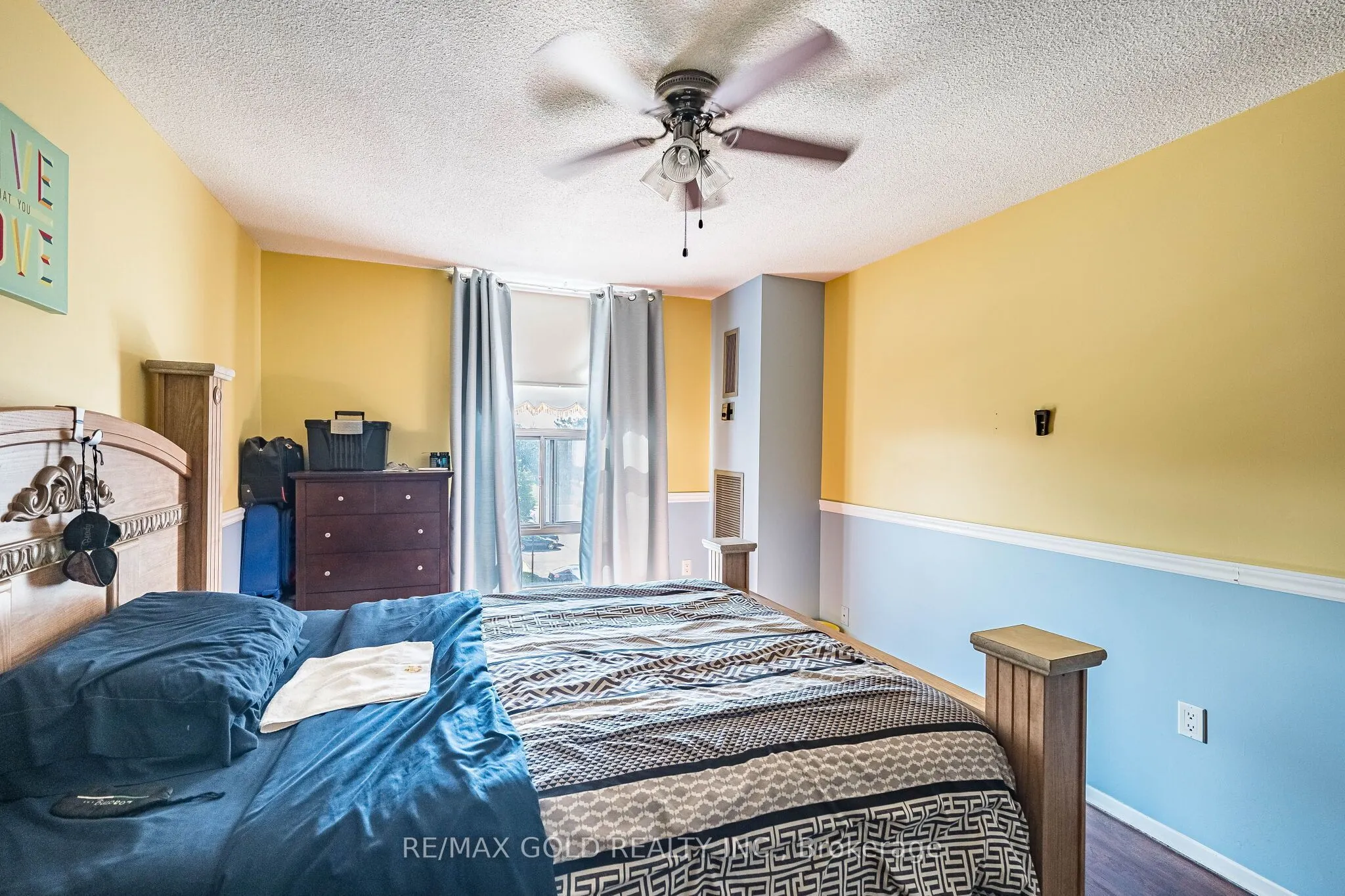 21 Knightsbridge Road #407