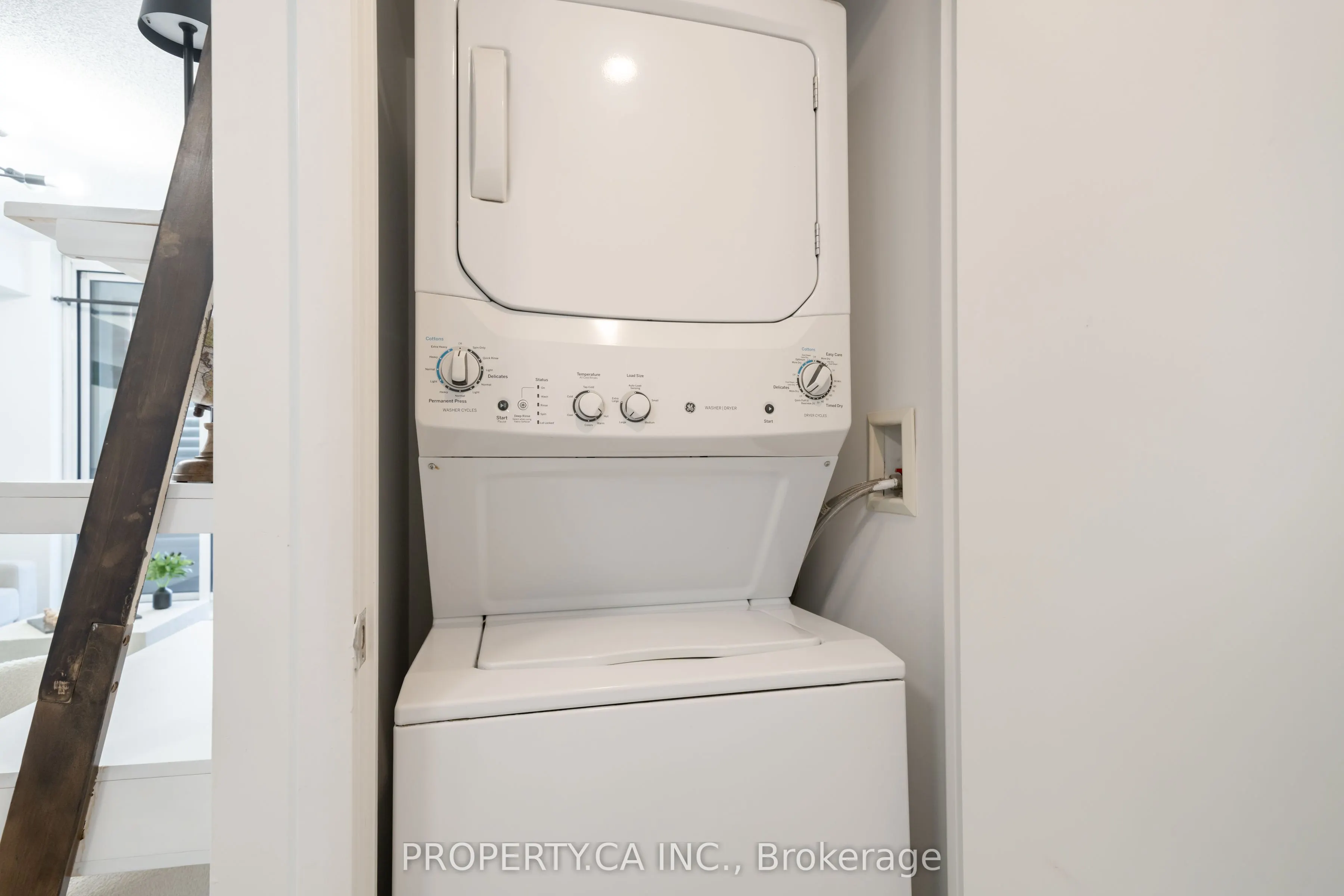 830 Lawrence Avenue #1201