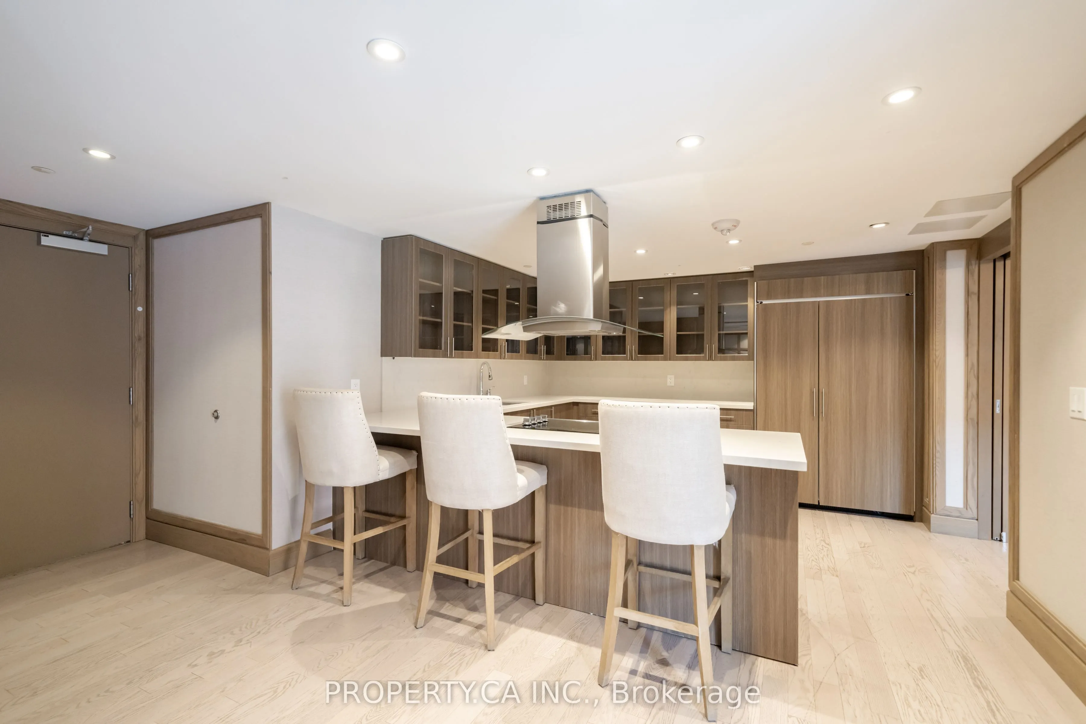 830 Lawrence Avenue #1201