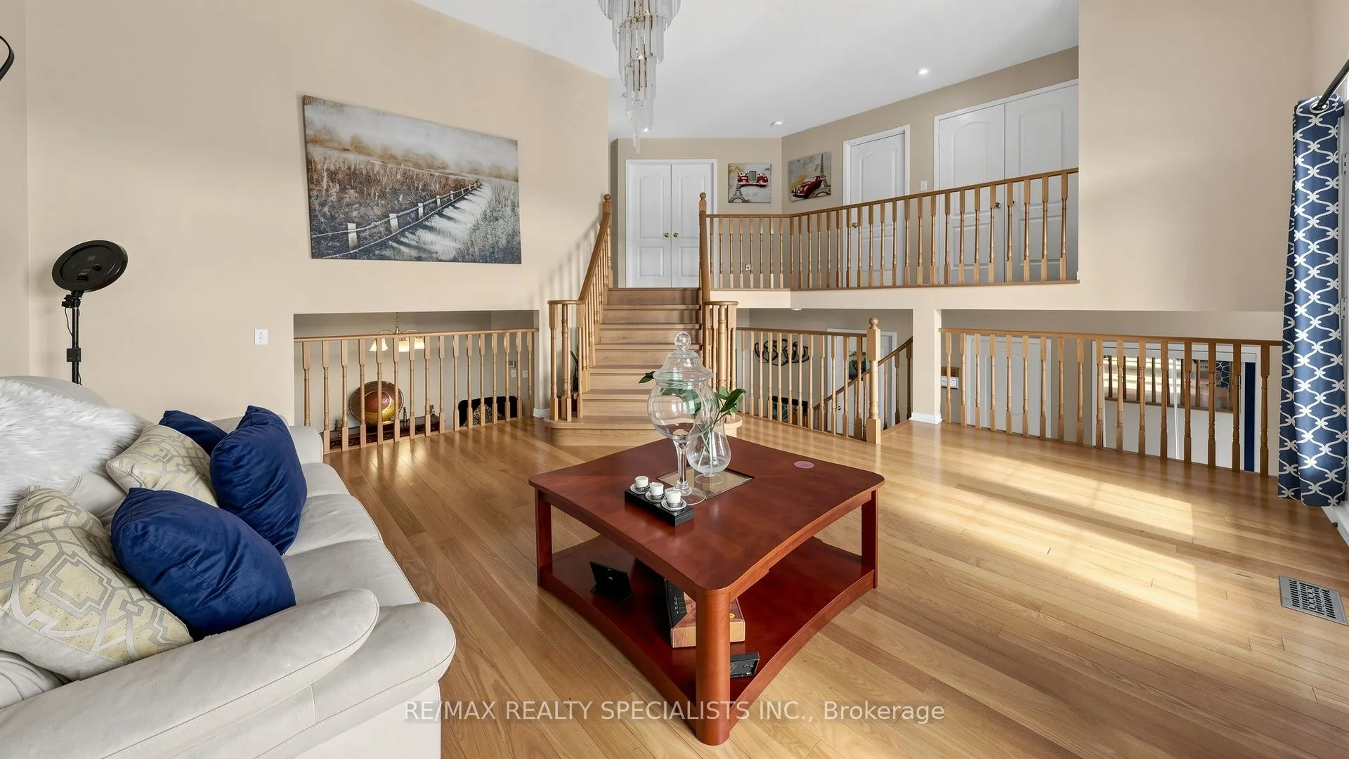 193 Queen Mary Drive