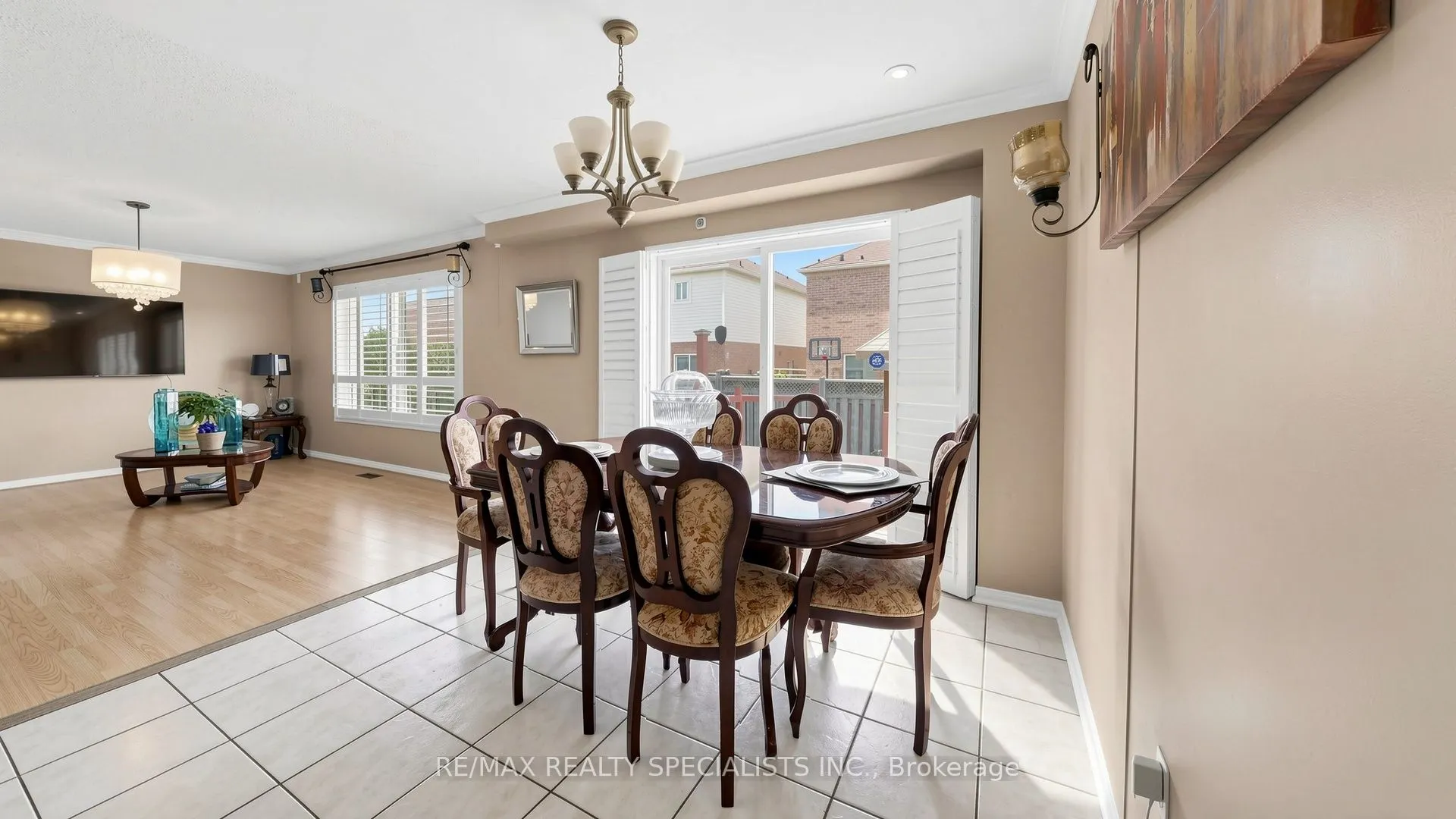 193 Queen Mary Drive