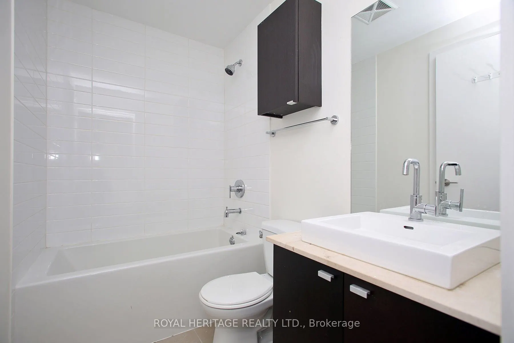 105 Queensway Avenue #1216