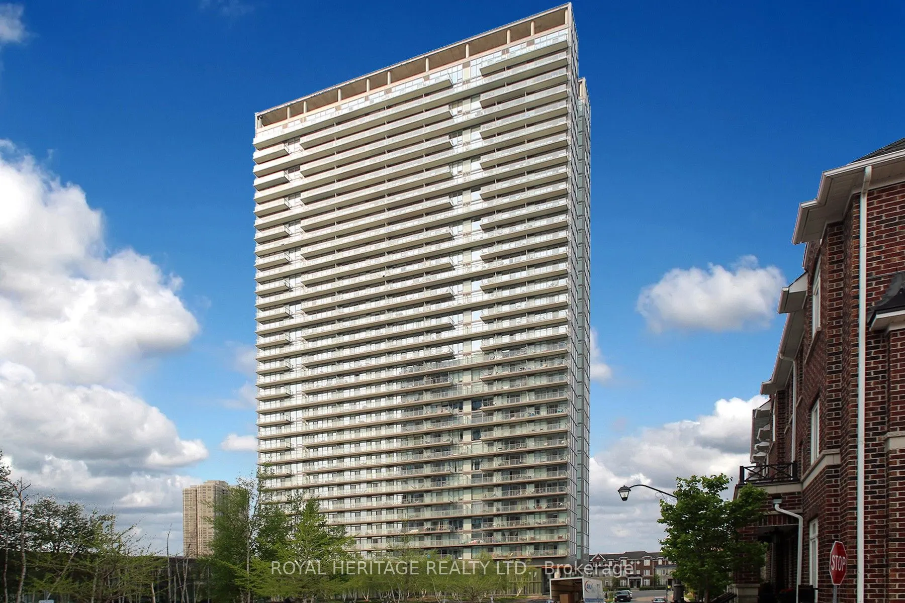 105 Queensway Avenue #1216