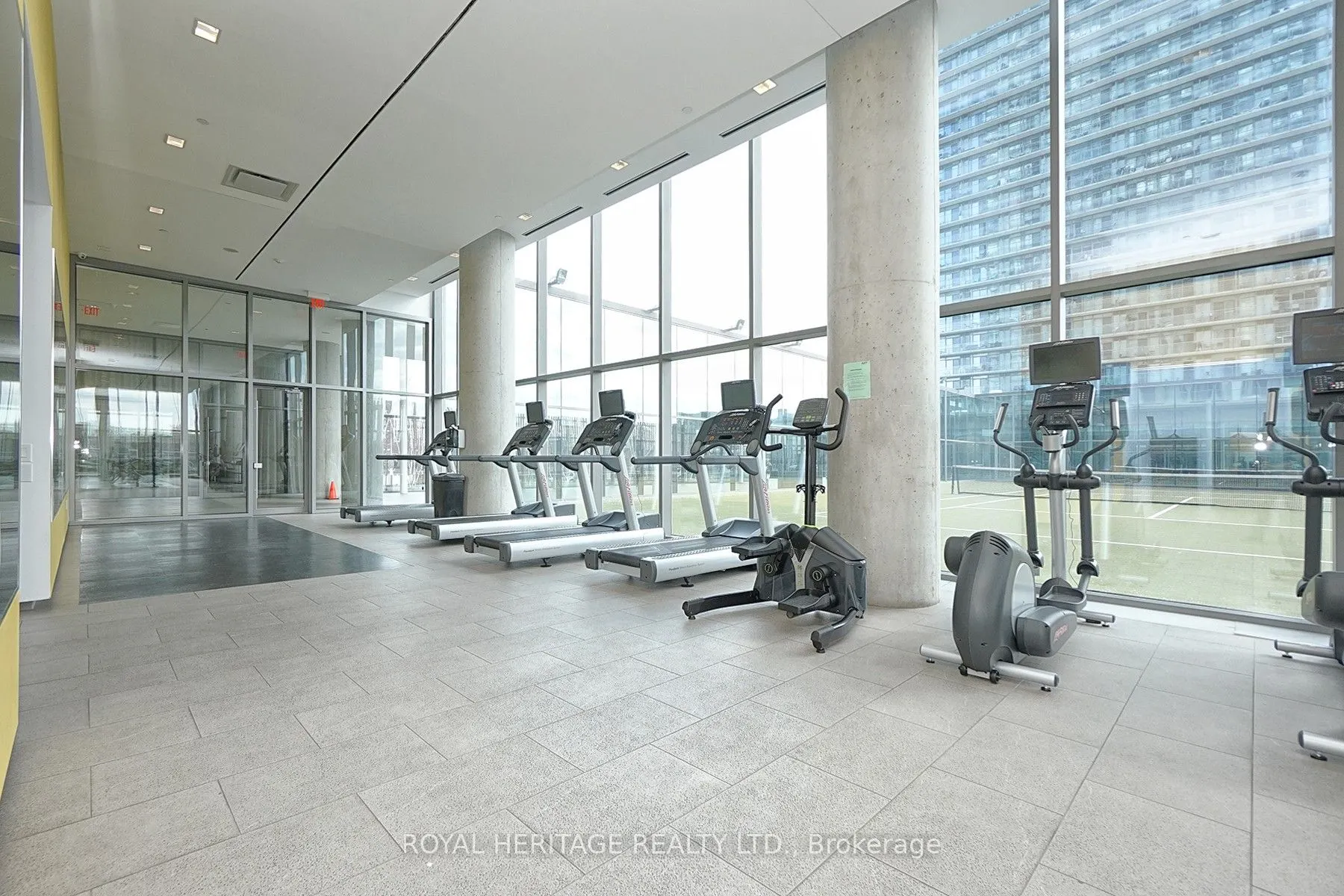 105 Queensway Avenue #1216