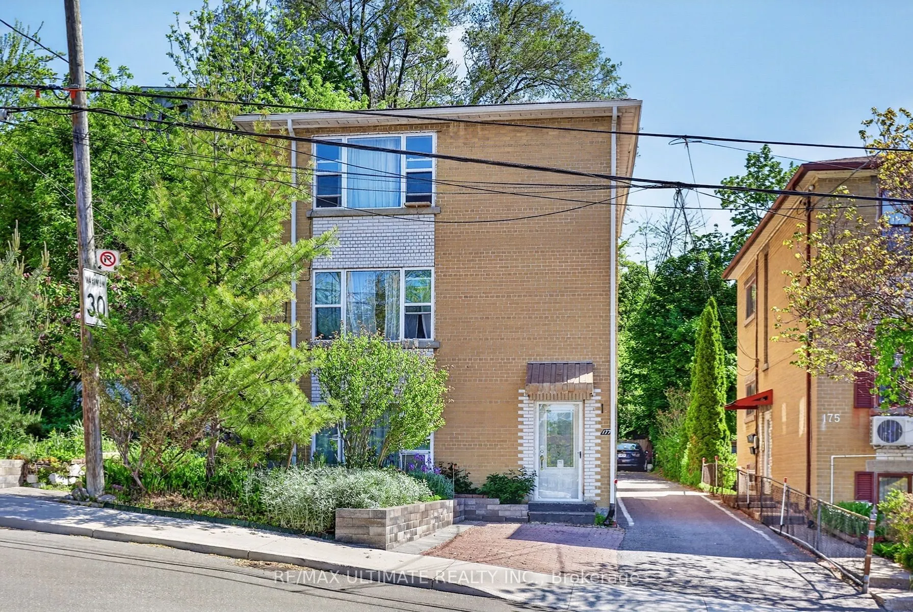 177 Varsity Road