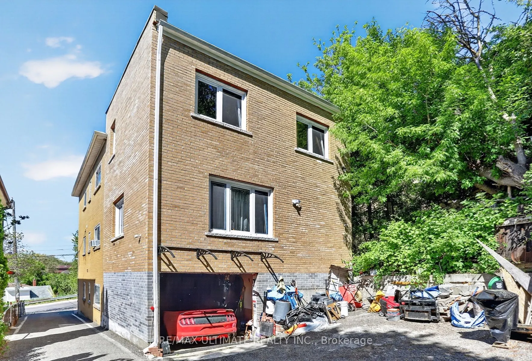 177 Varsity Road