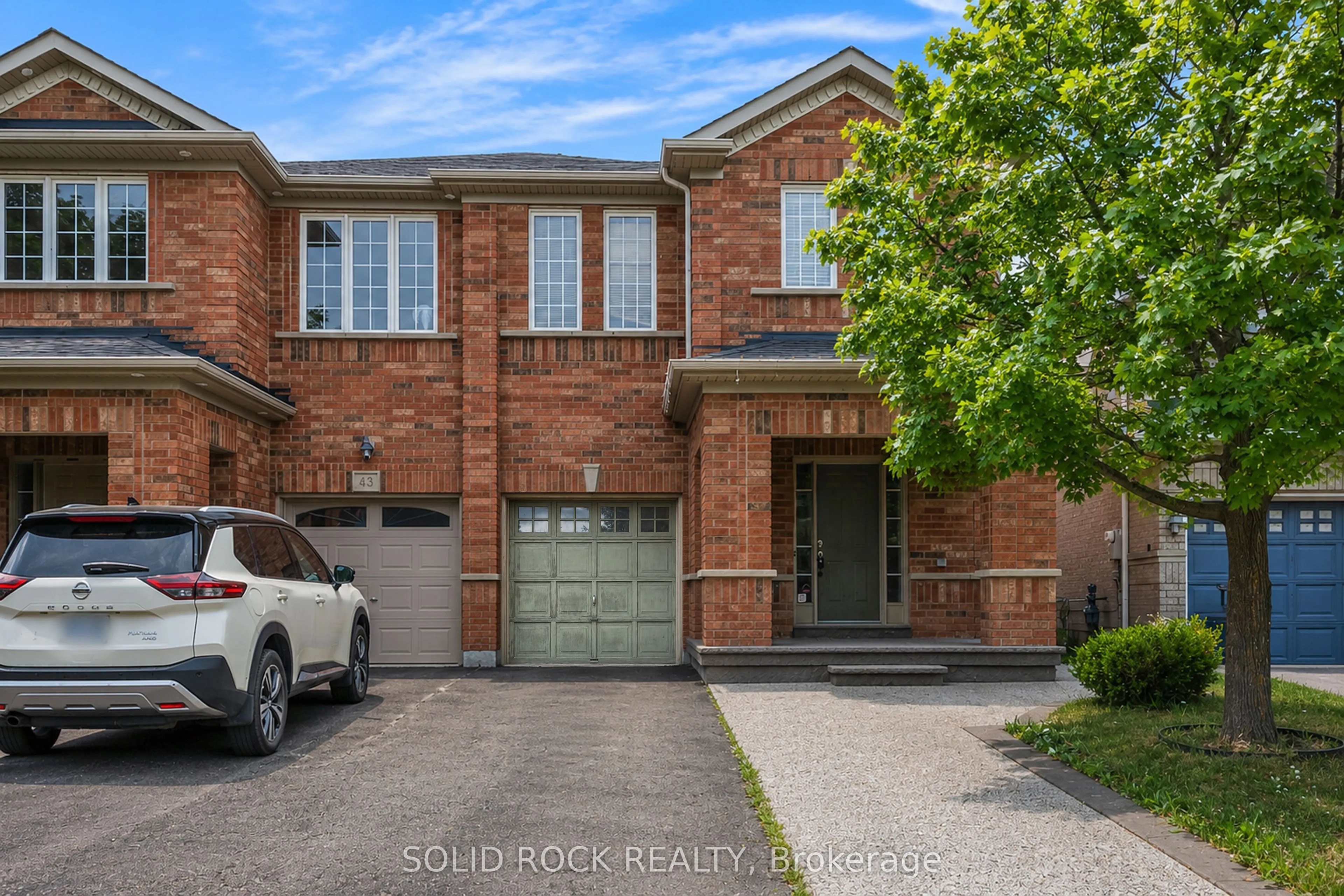 41 Trumpet Valley Boulevard