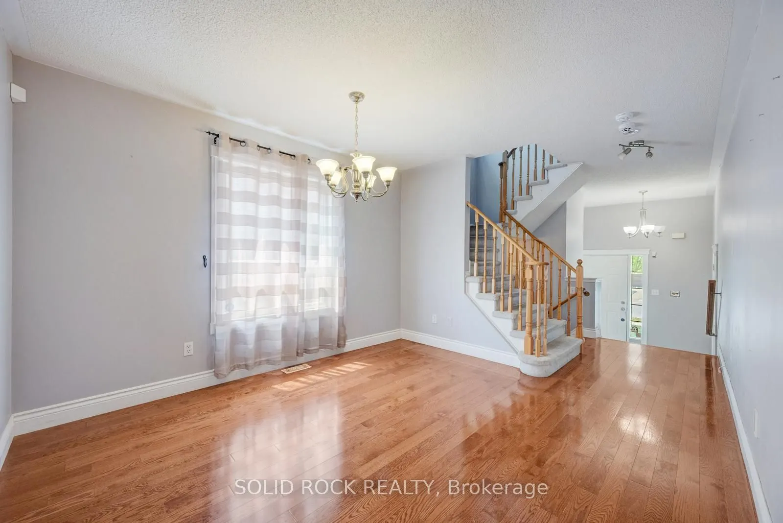 41 Trumpet Valley Boulevard