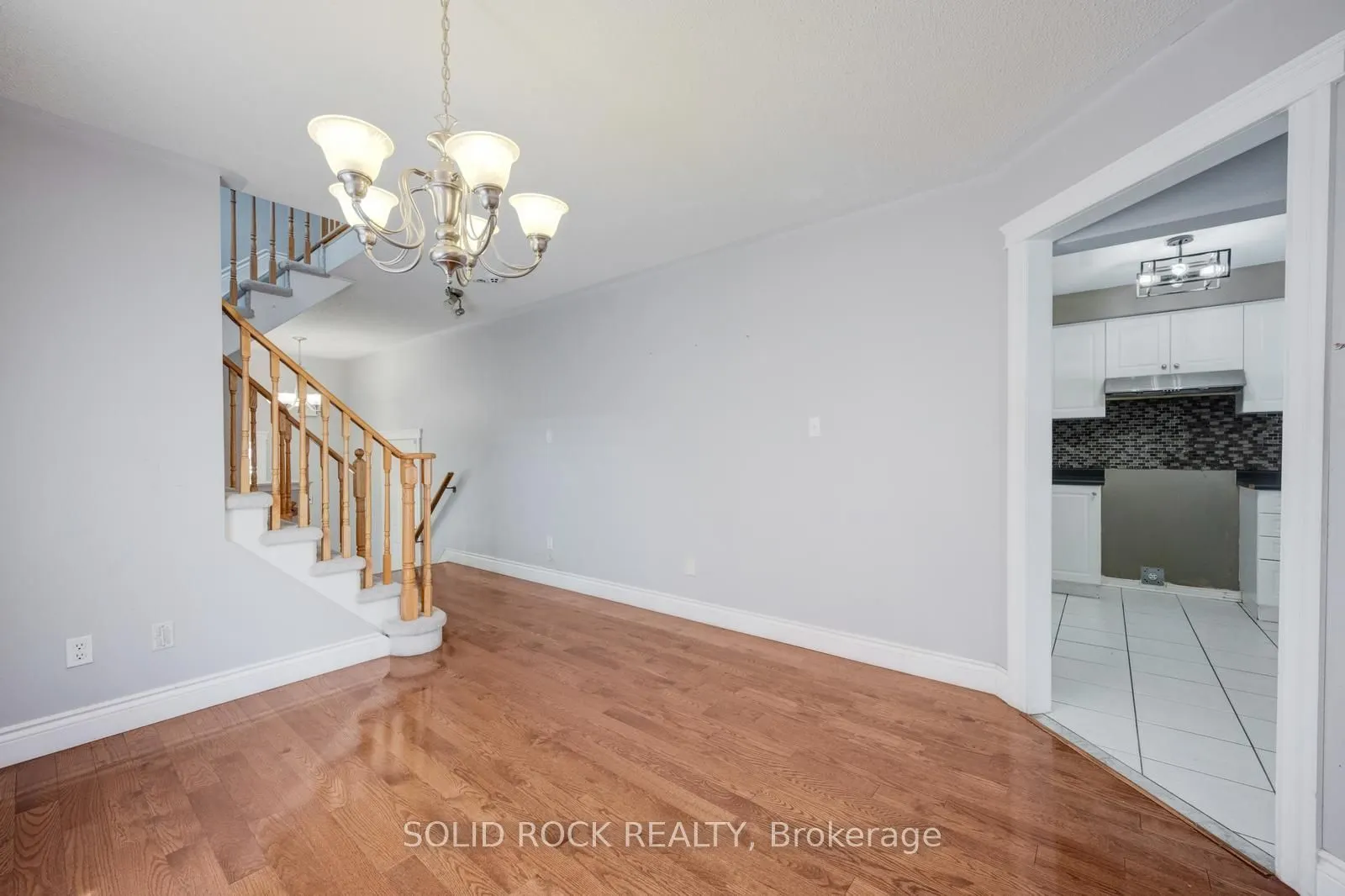 41 Trumpet Valley Boulevard