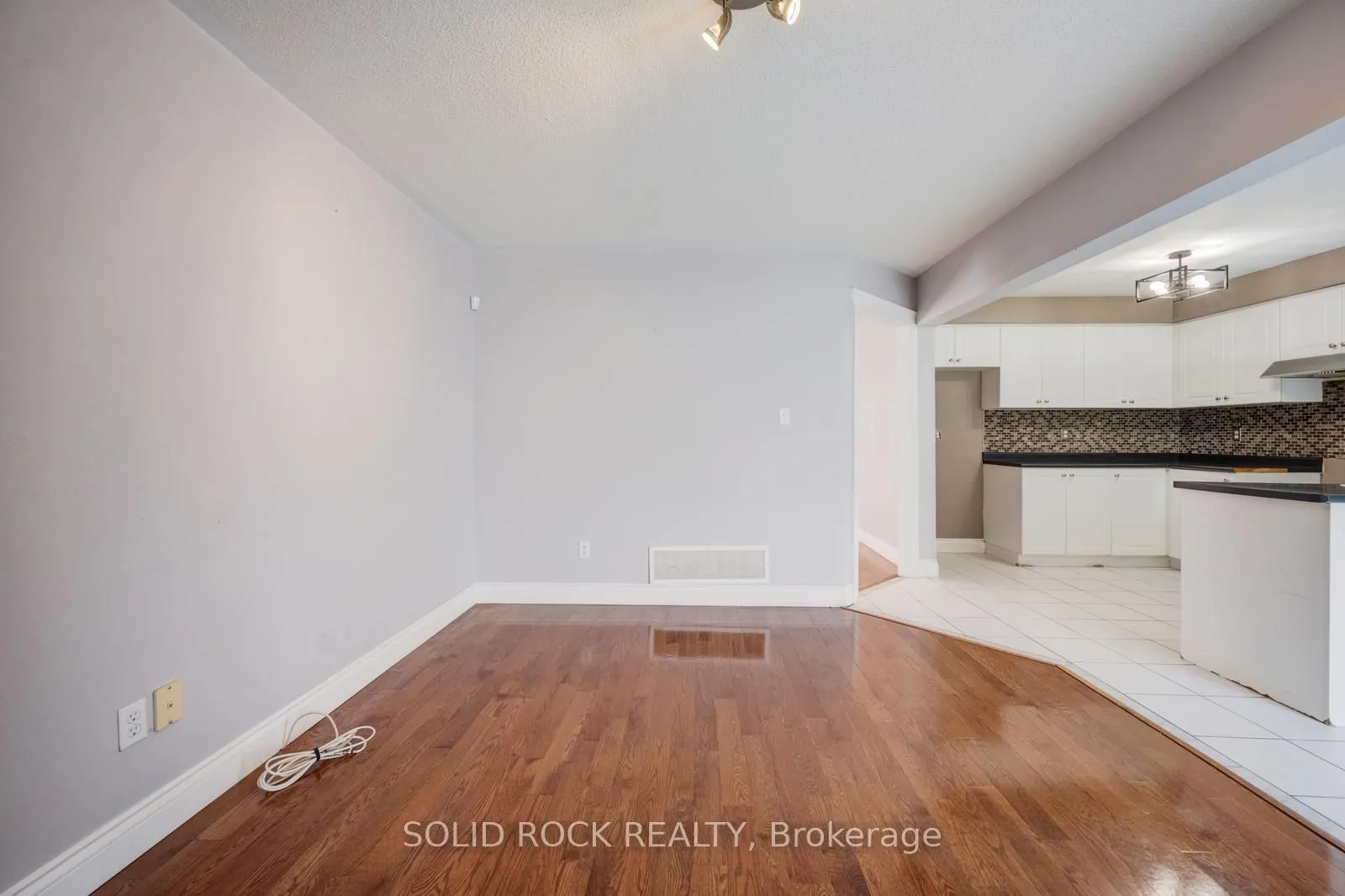 41 Trumpet Valley Boulevard