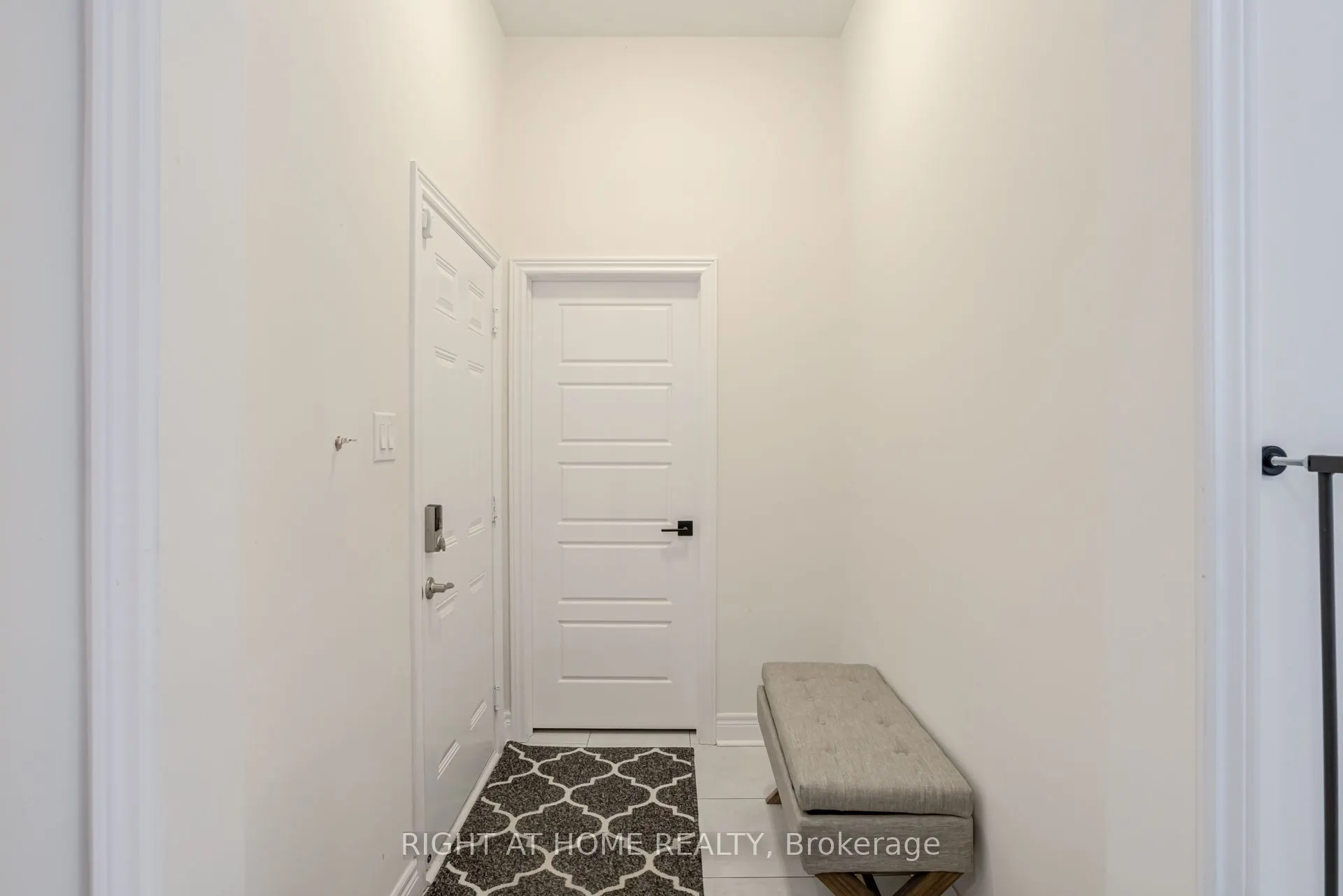 51 Rosewell Crescent