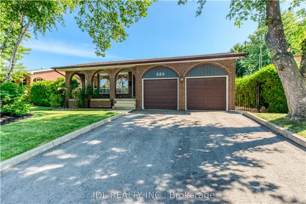 323 Warminster Drive S
