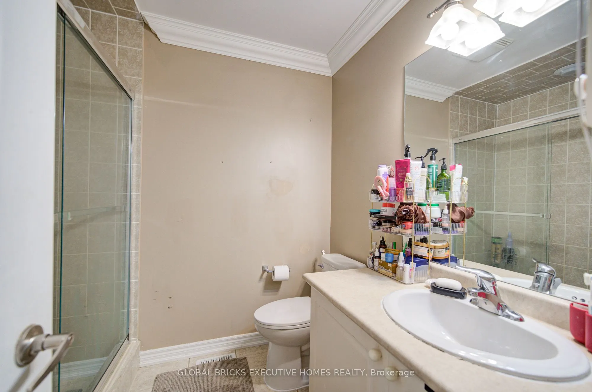 3885 Eglinton Avenue