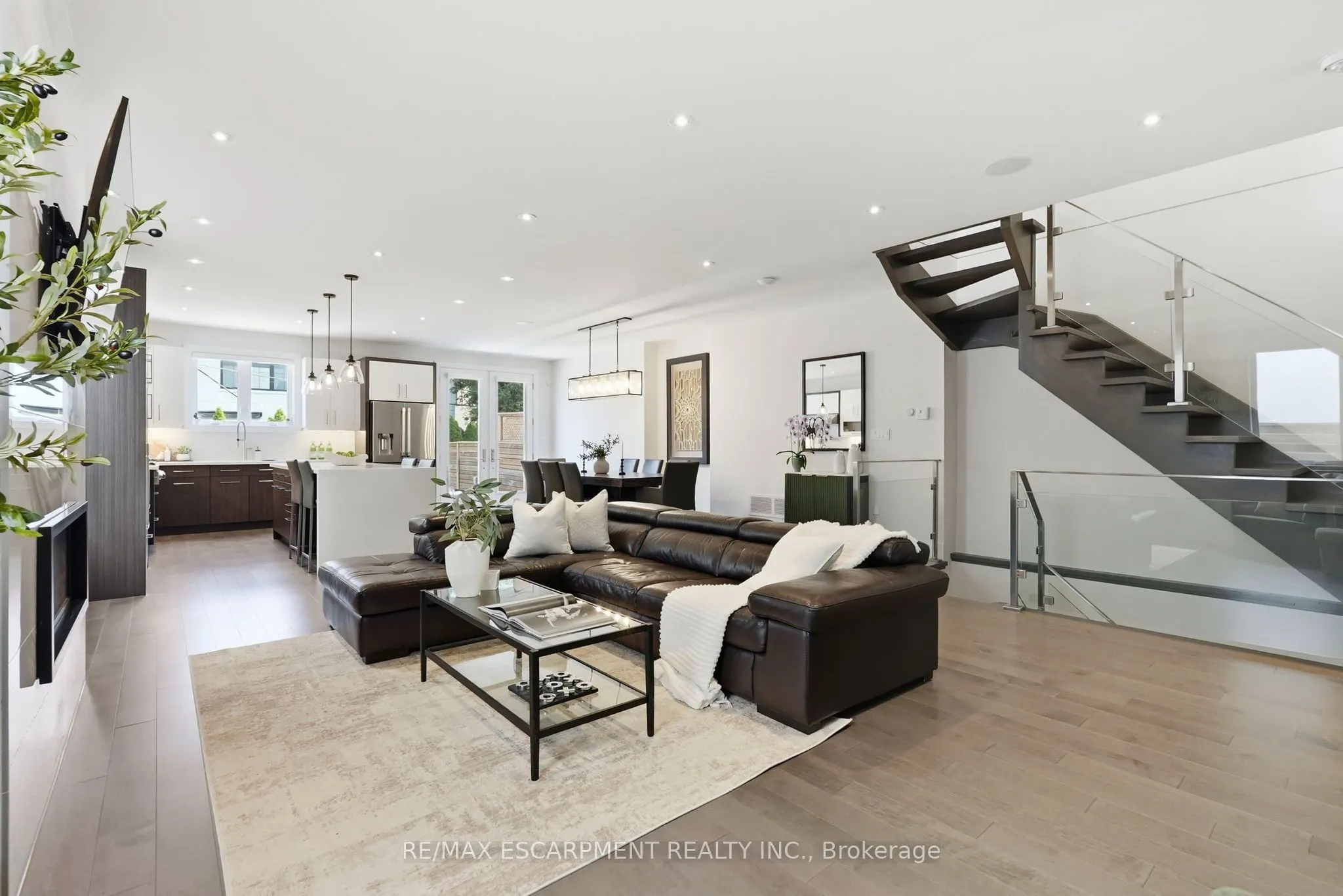 65 Forest Avenue