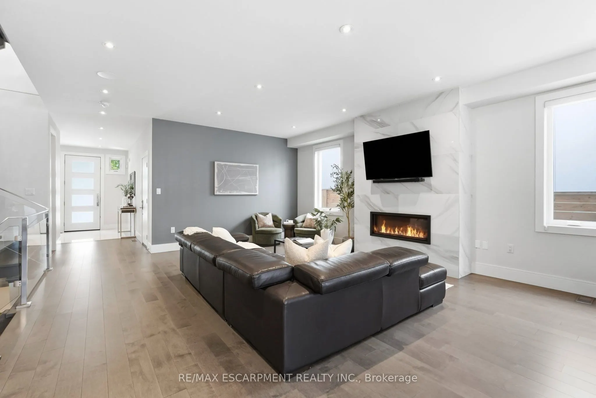65 Forest Avenue