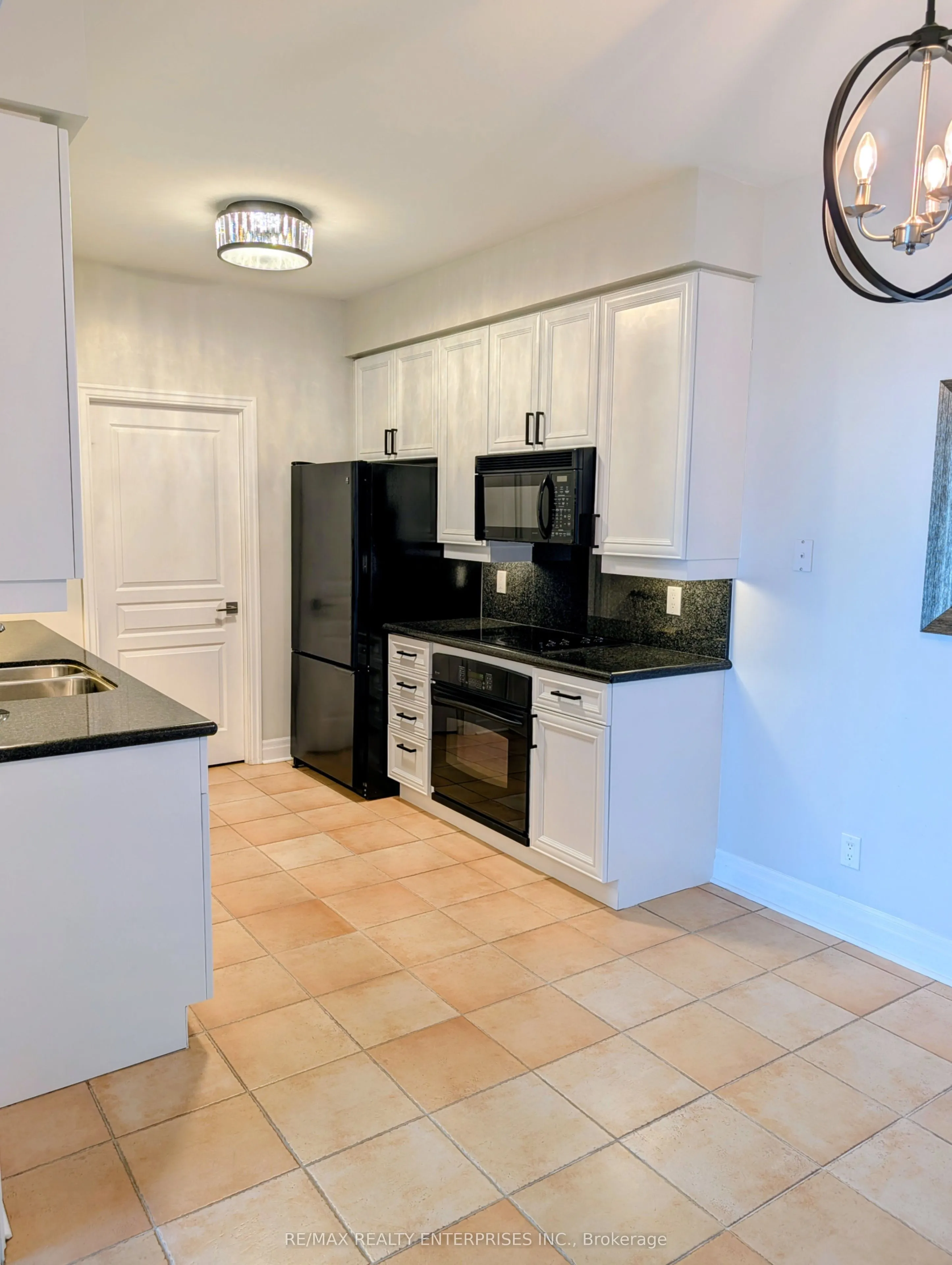 65 Port Street E #503