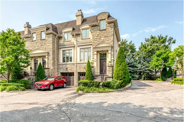 208 La Rose Avenue #9
