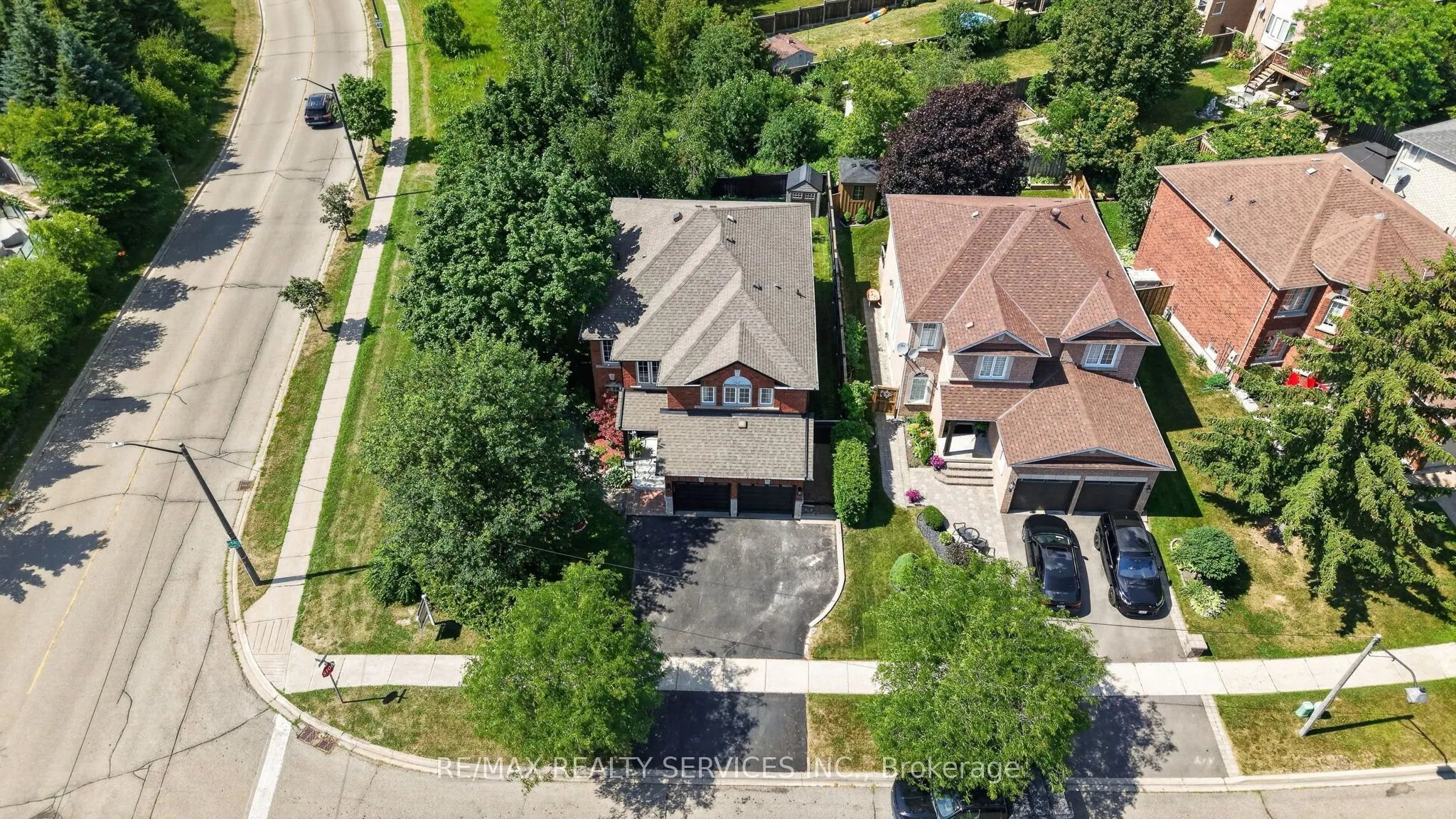 1 Plummer Road