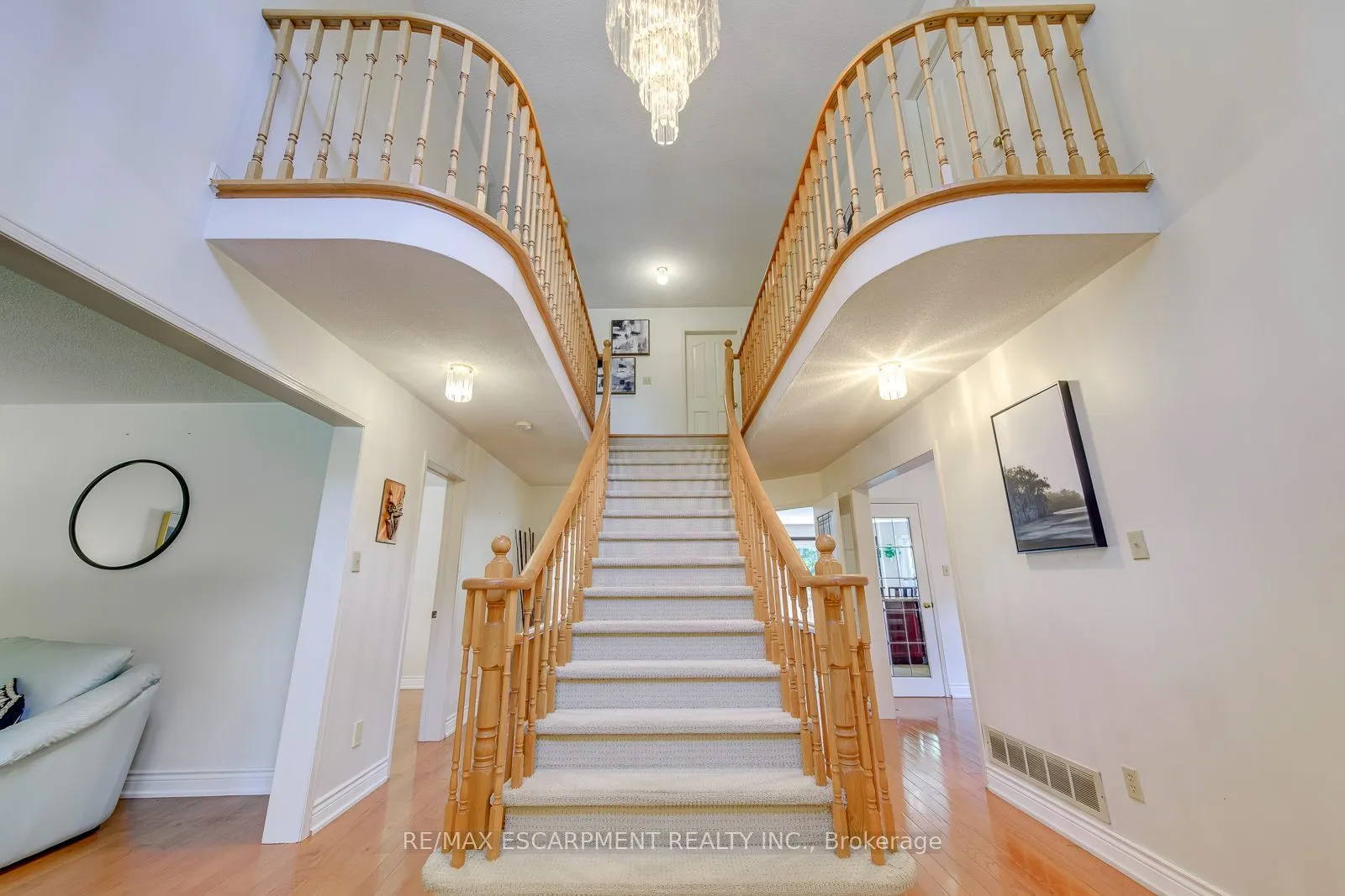 2442 Wynten Way