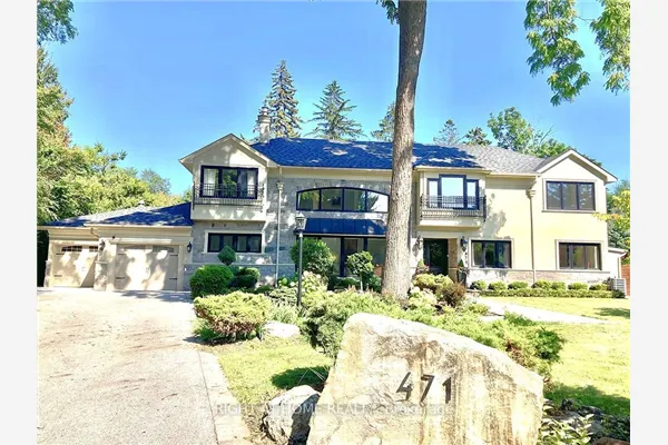 471 Country Club Crescent