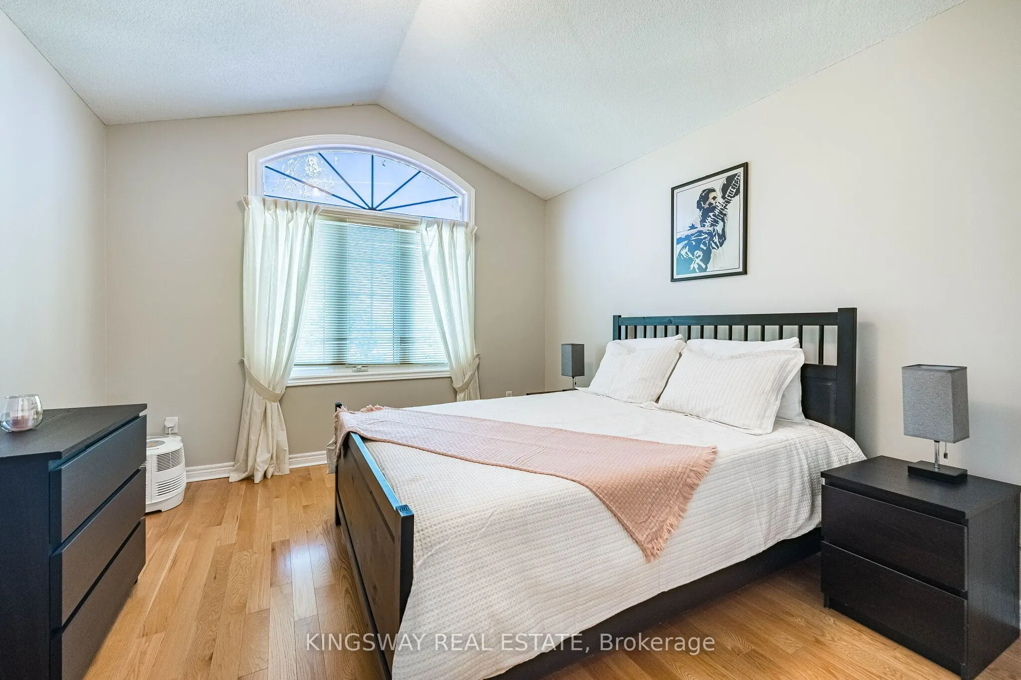 3598 Fountain Park Avenue