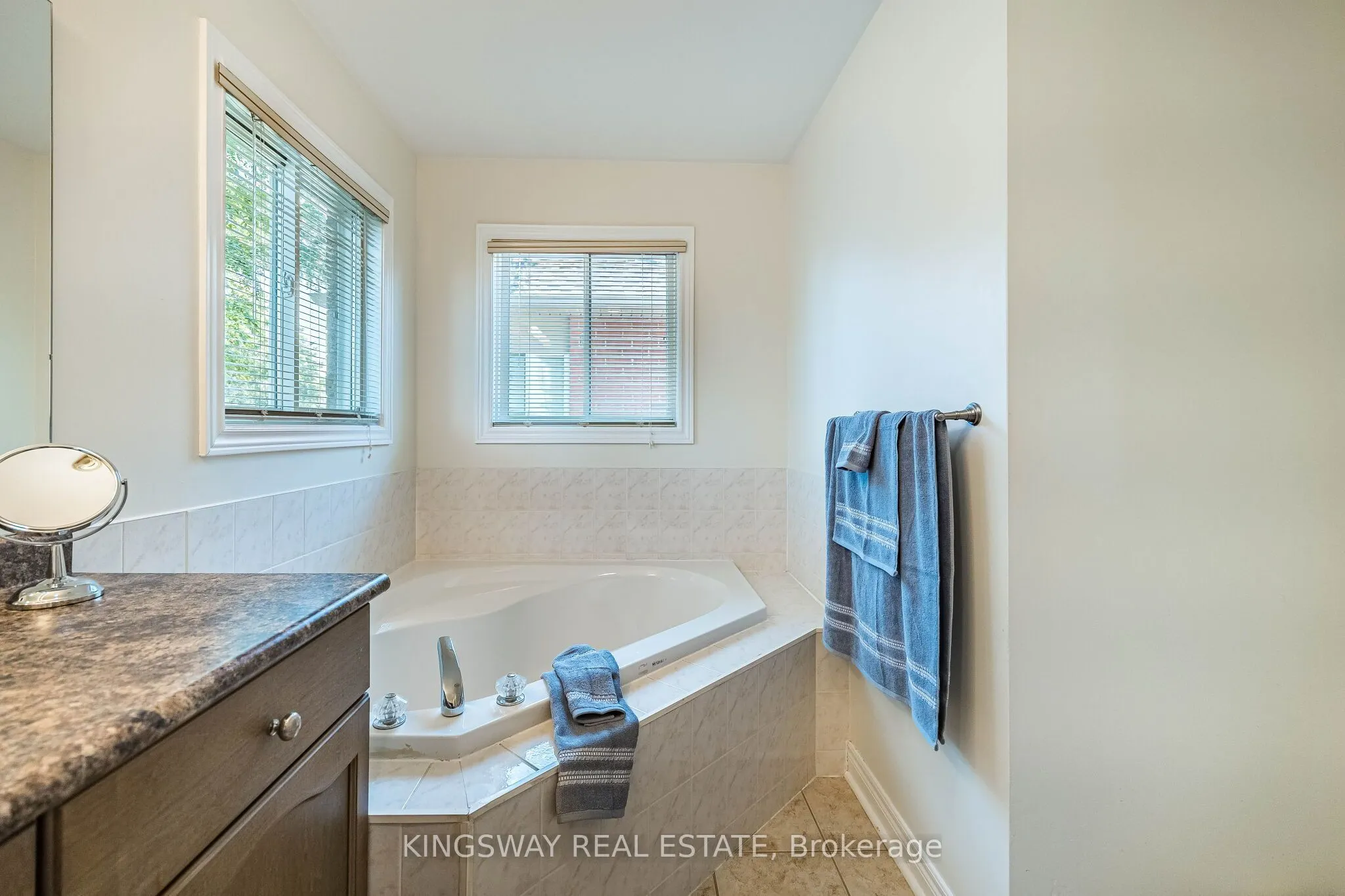 3598 Fountain Park Avenue