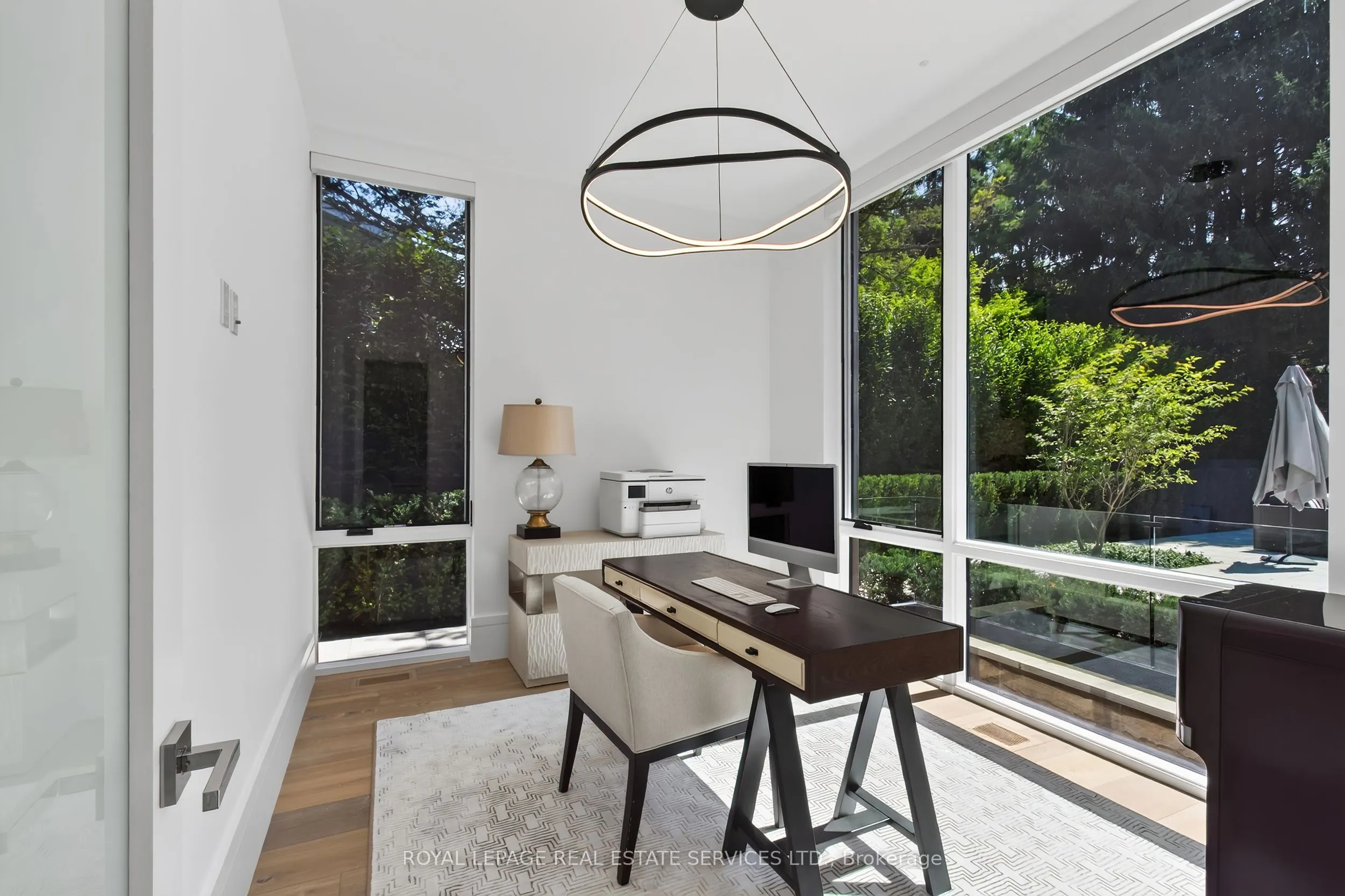 1472 Oakhill Drive