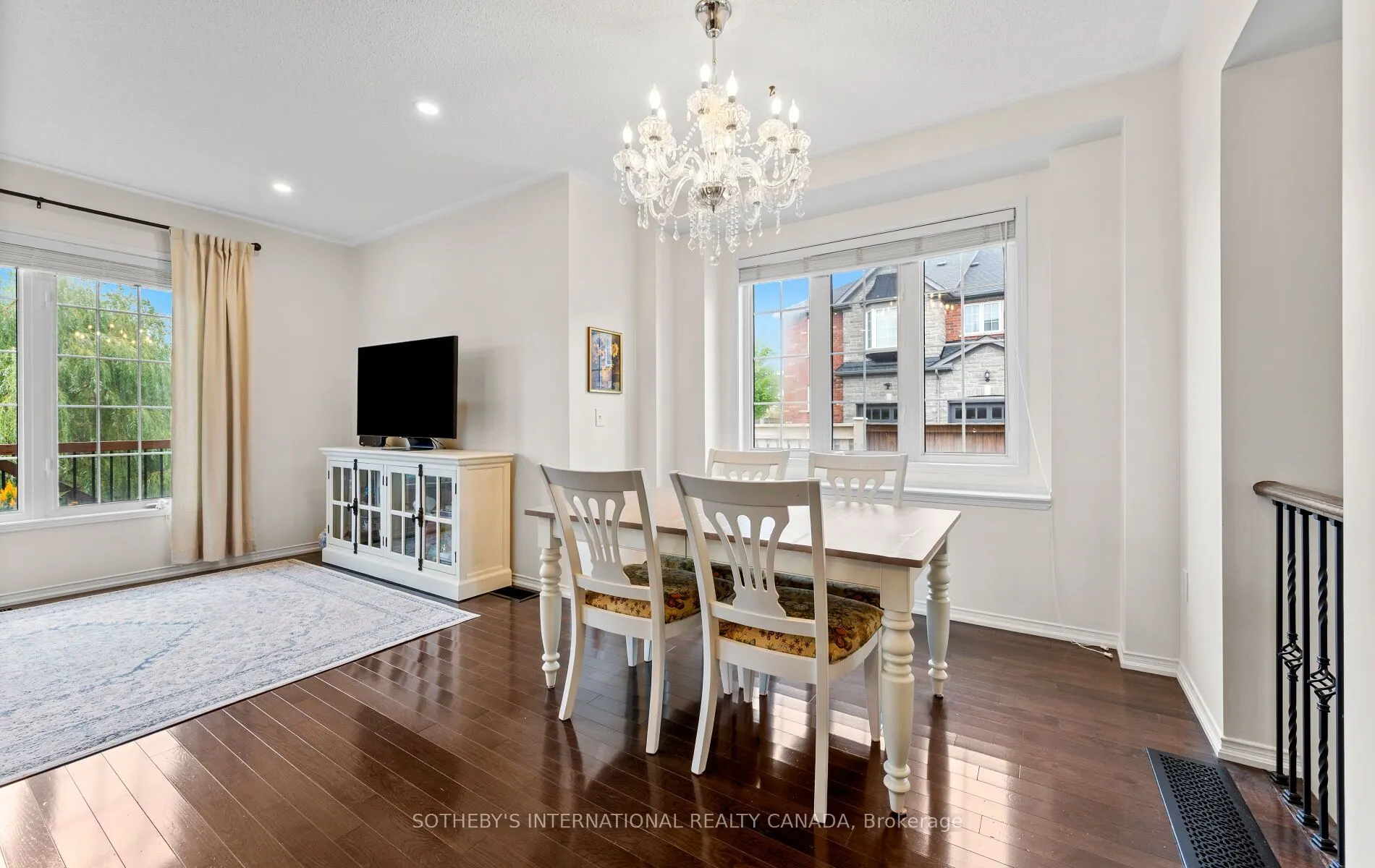 745 Farmstead Drive #21