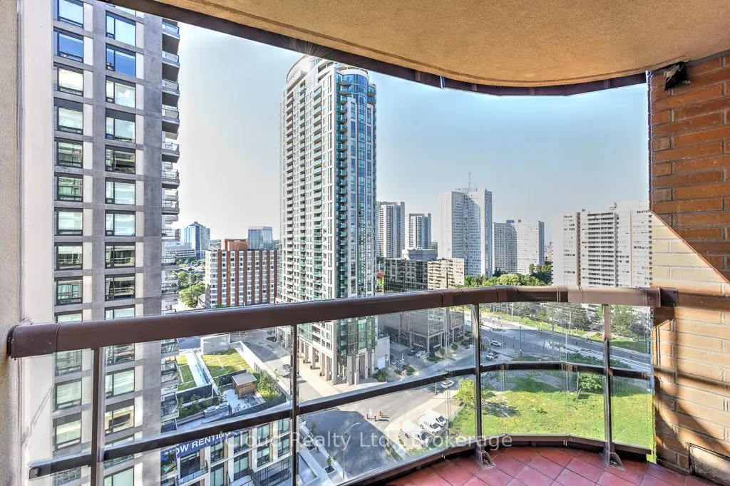 156 Enfield Place #1902
