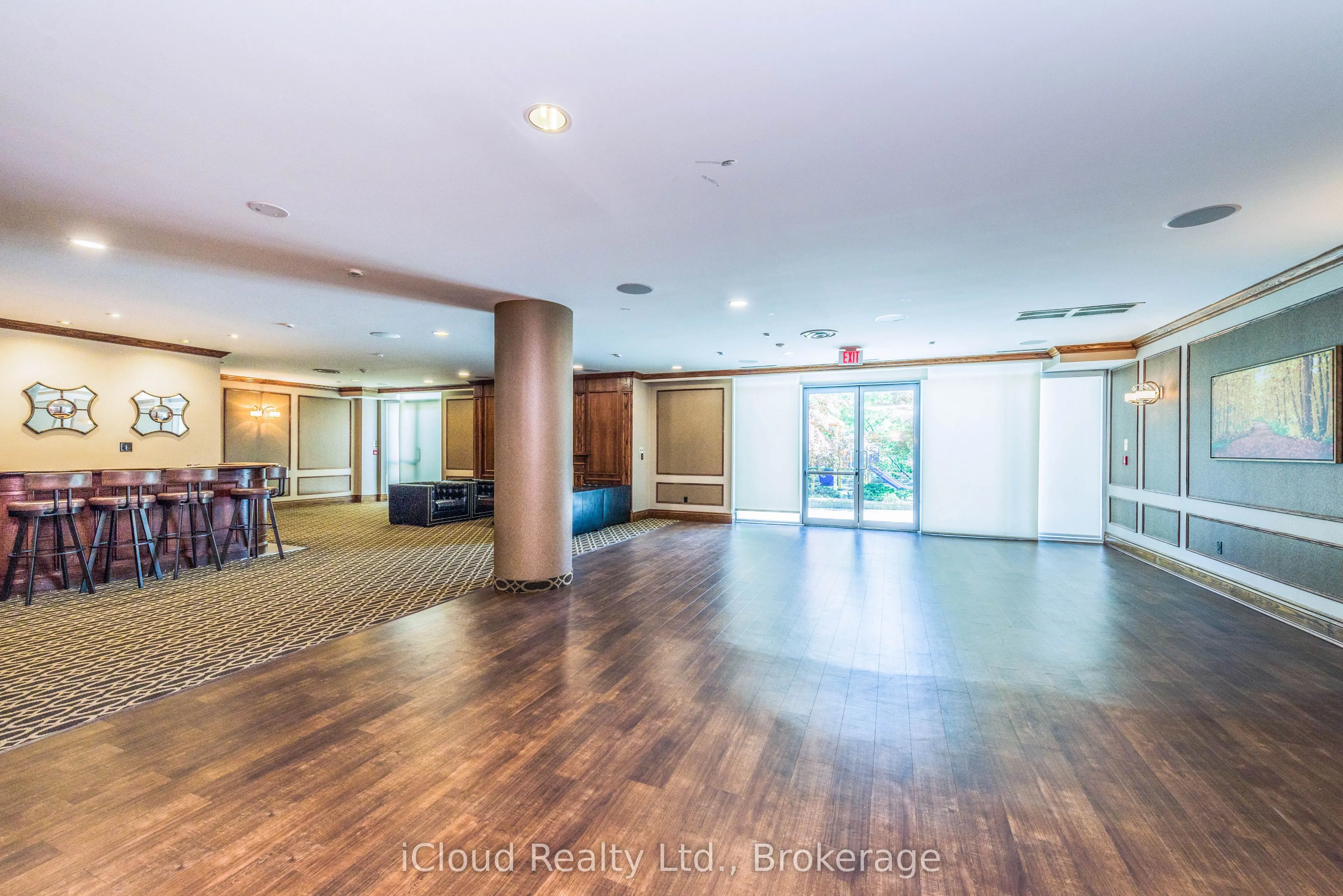 156 Enfield Place #1902