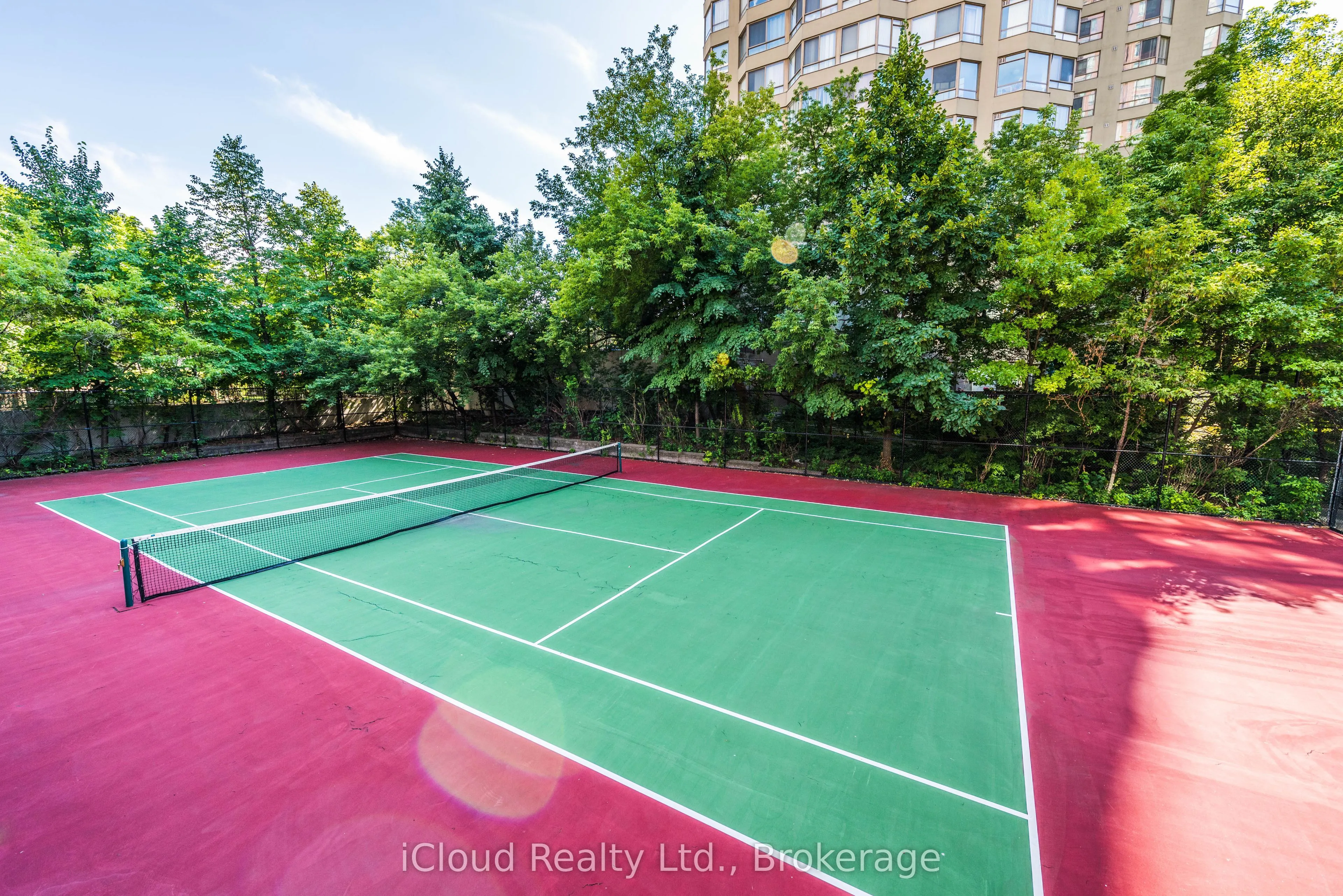 156 Enfield Place #1902