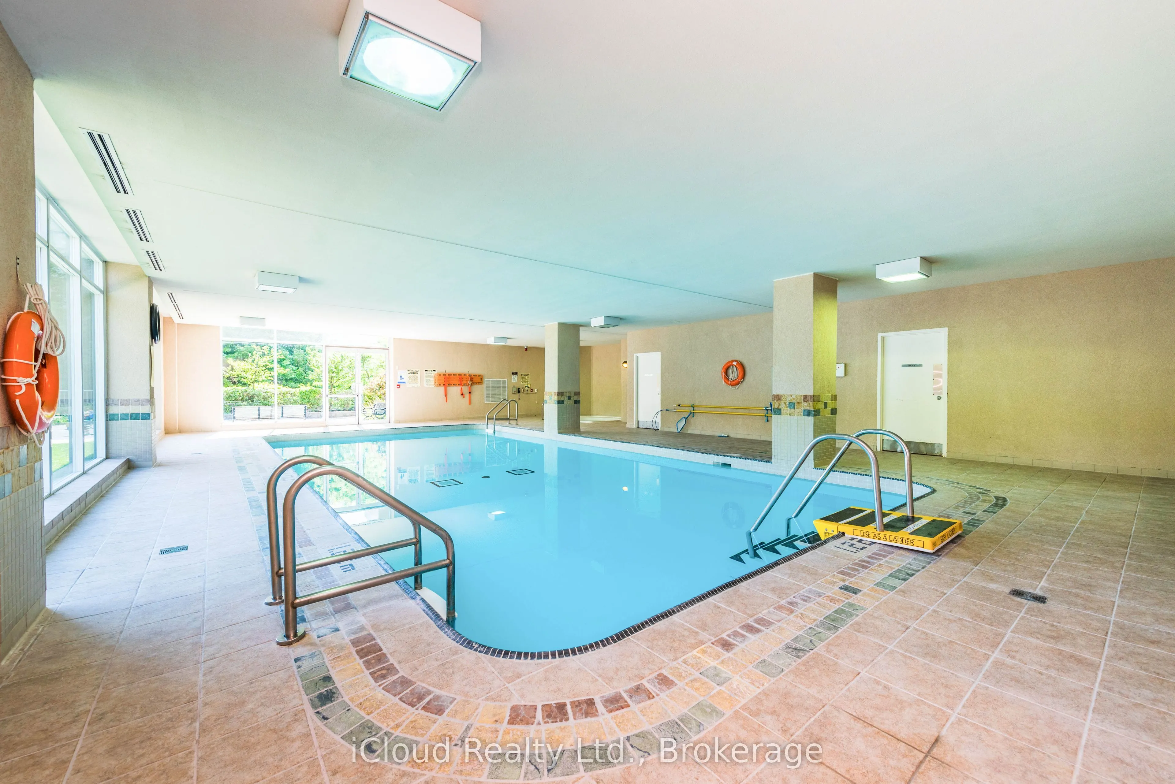 156 Enfield Place #1902