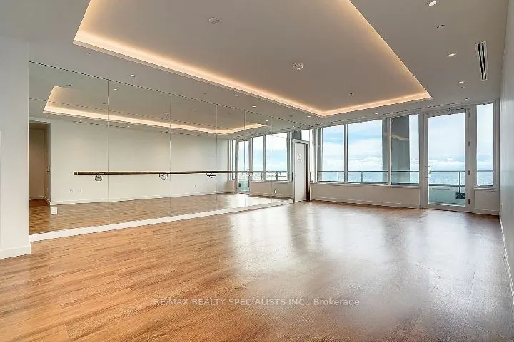 1926 Lake Shore Boulevard #2711