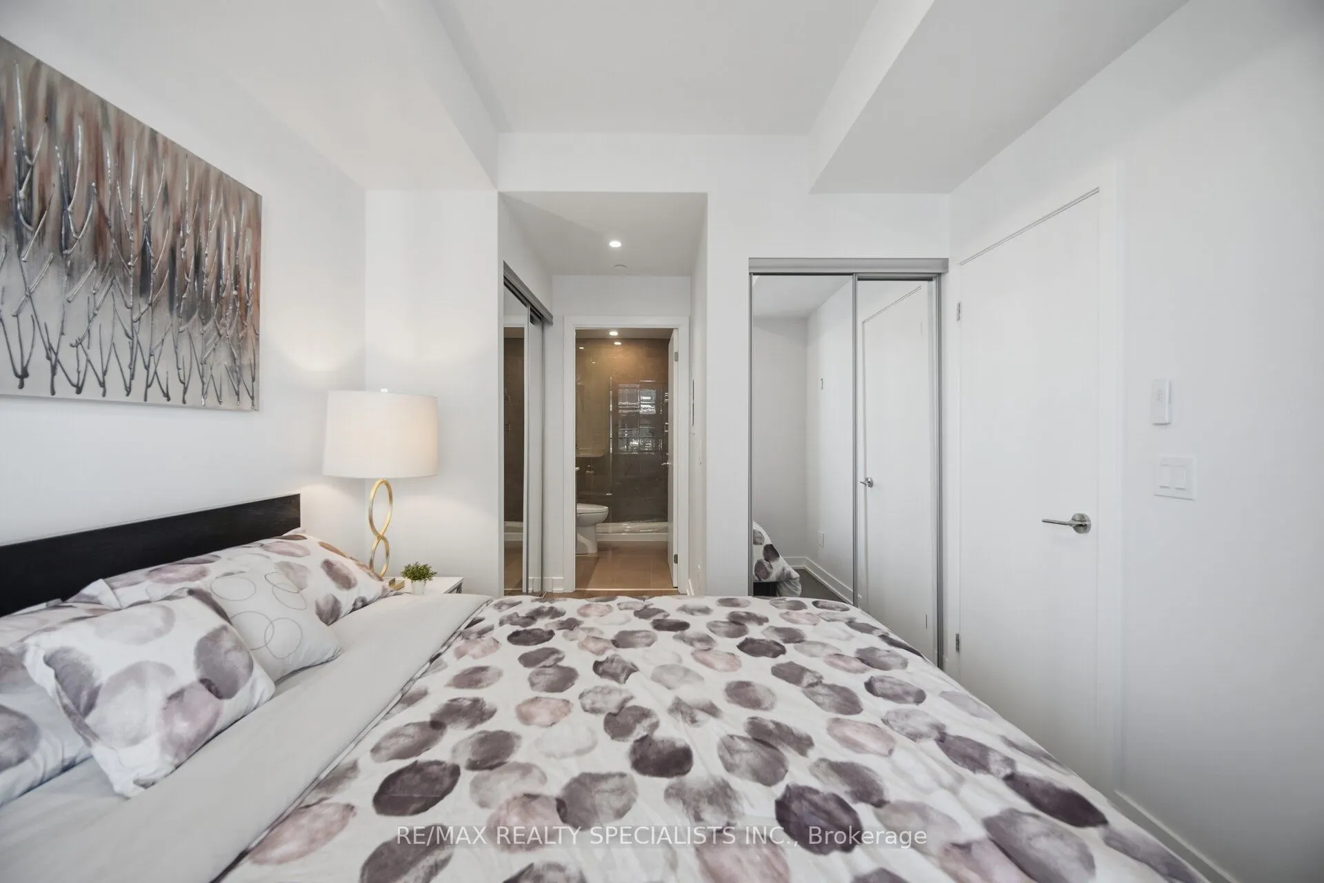 1926 Lake Shore Boulevard #2711