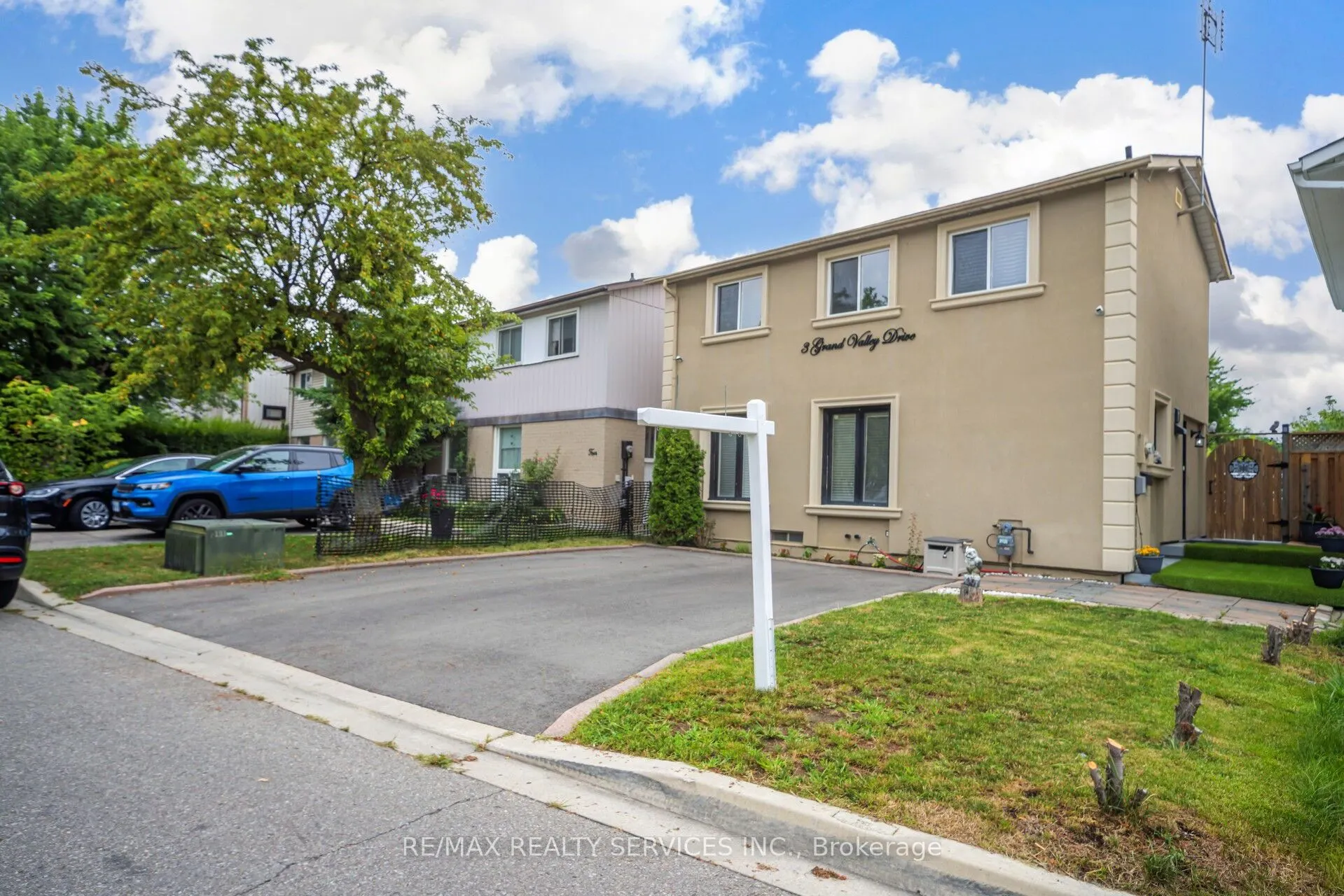 3 Grand Valley Drive