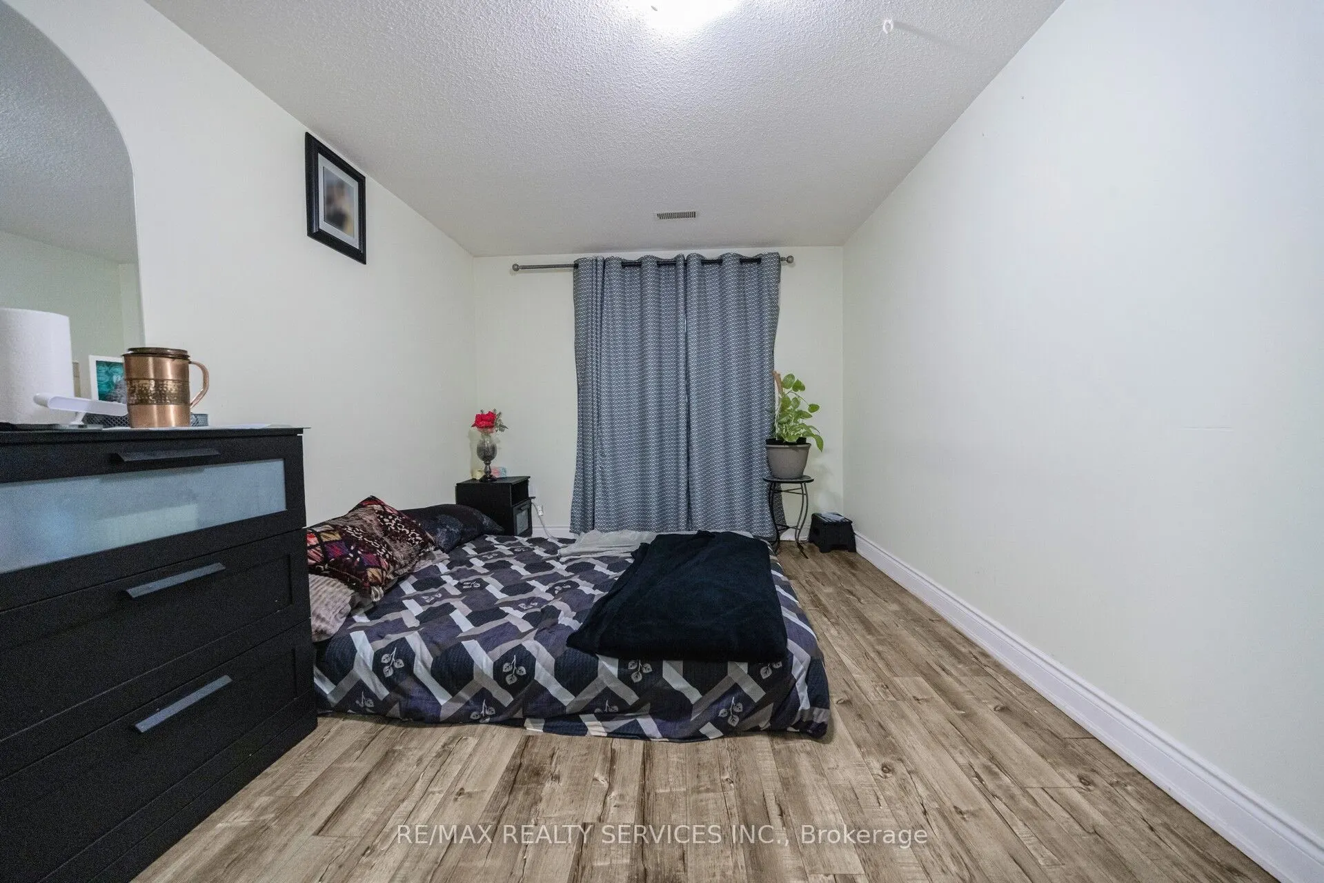 3 Grand Valley Drive
