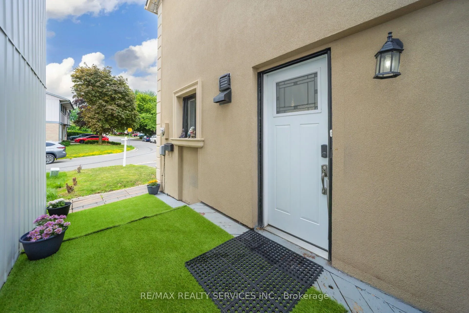 3 Grand Valley Drive