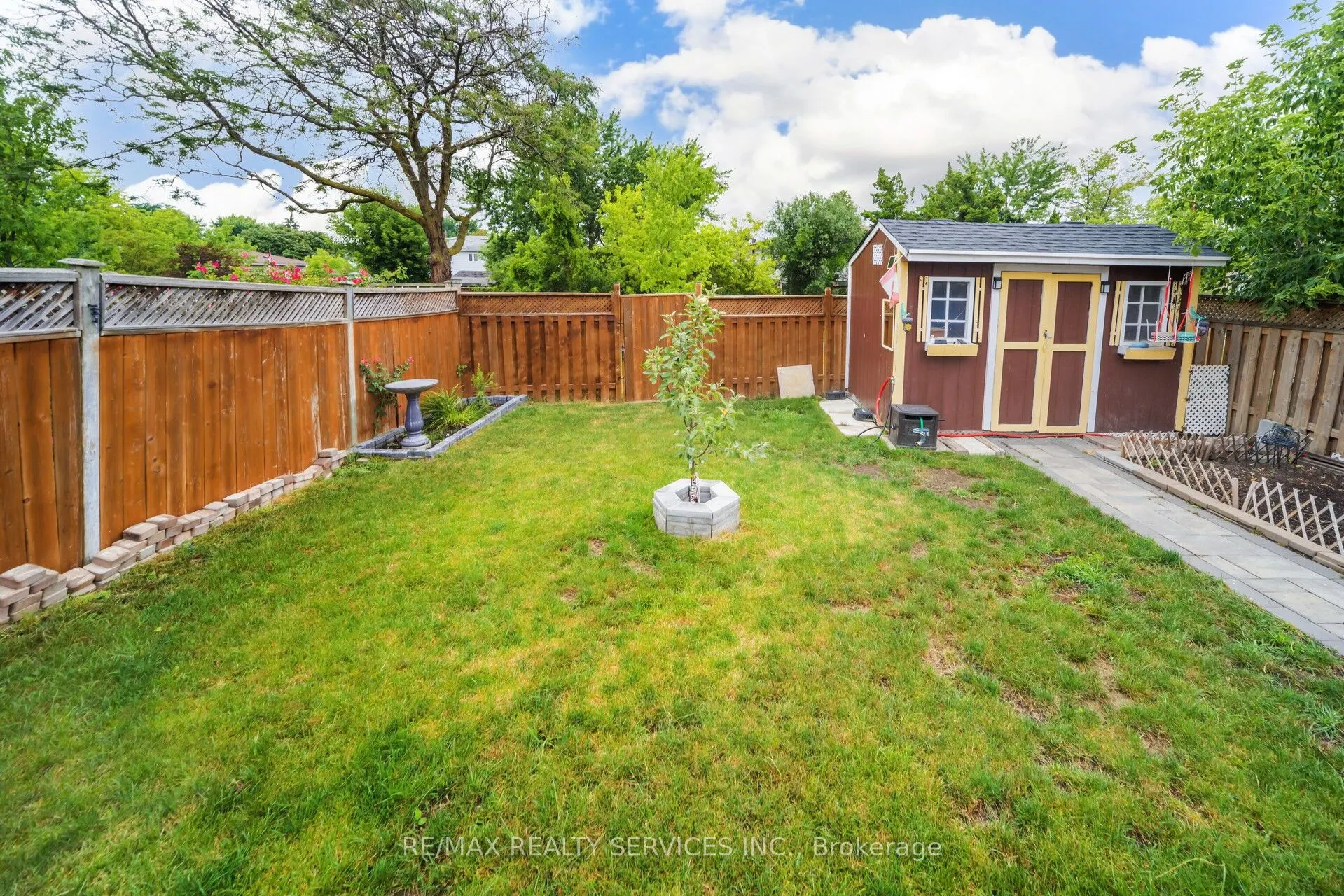 3 Grand Valley Drive