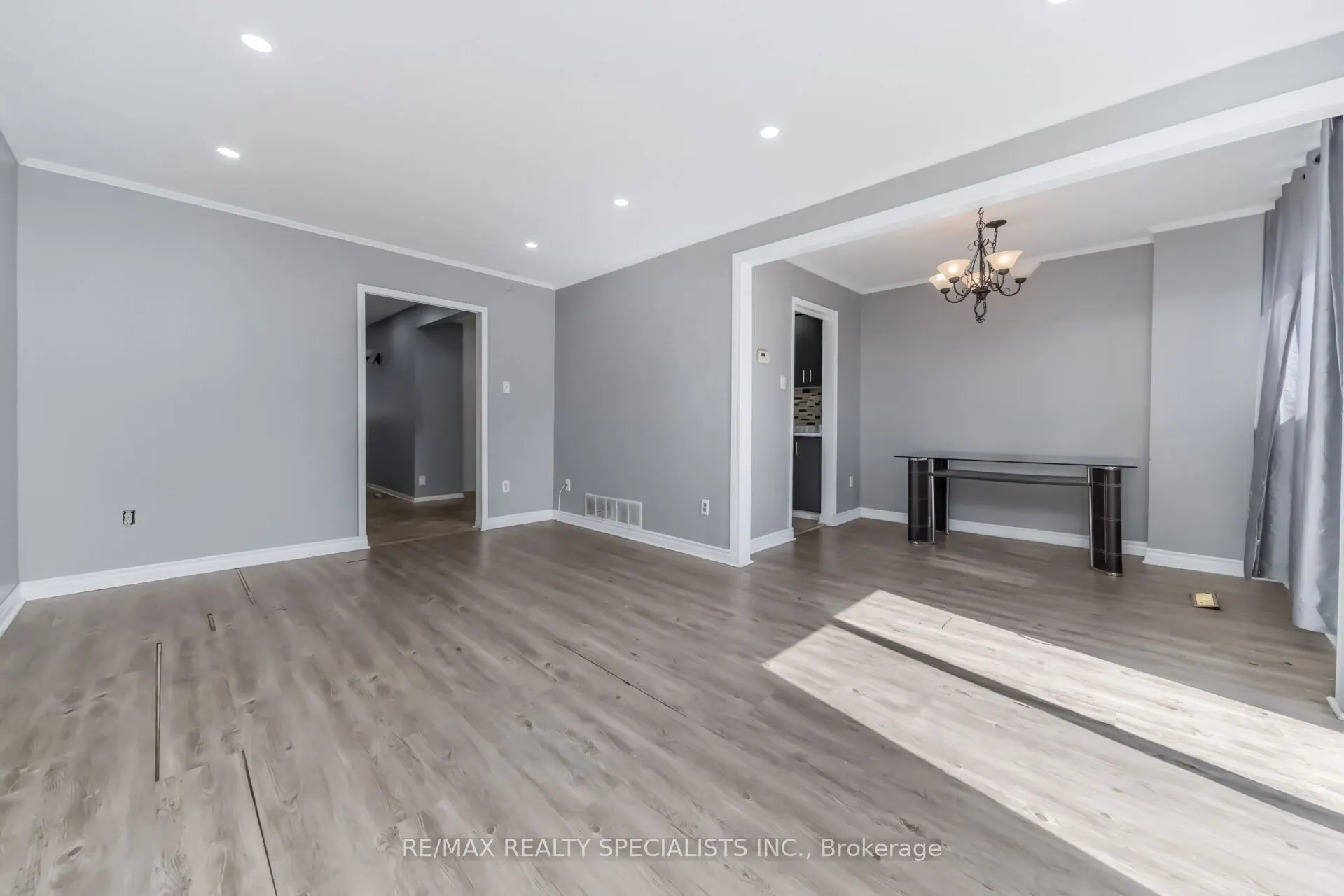 33 Greenwich Circle #33