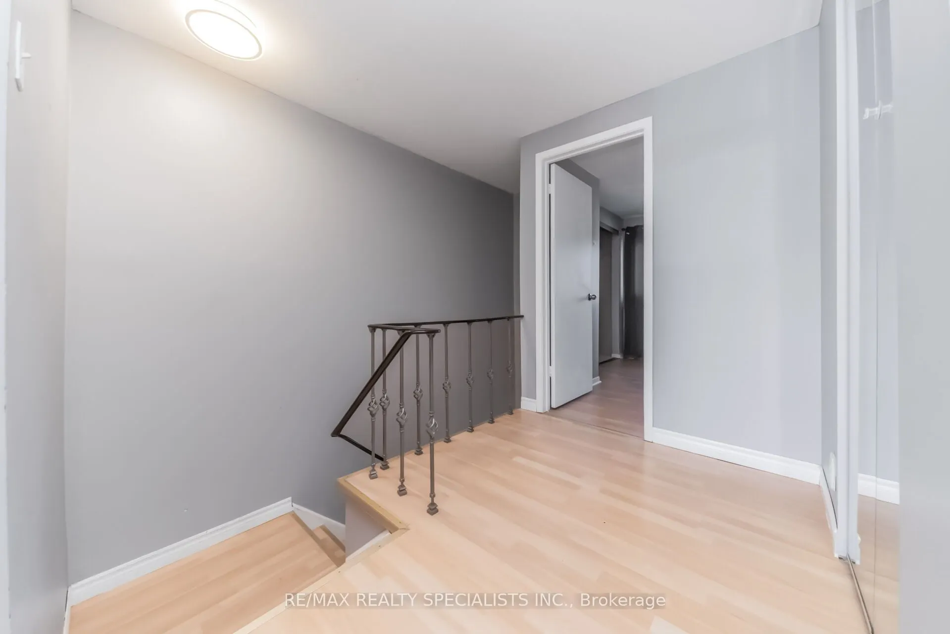 33 Greenwich Circle #33