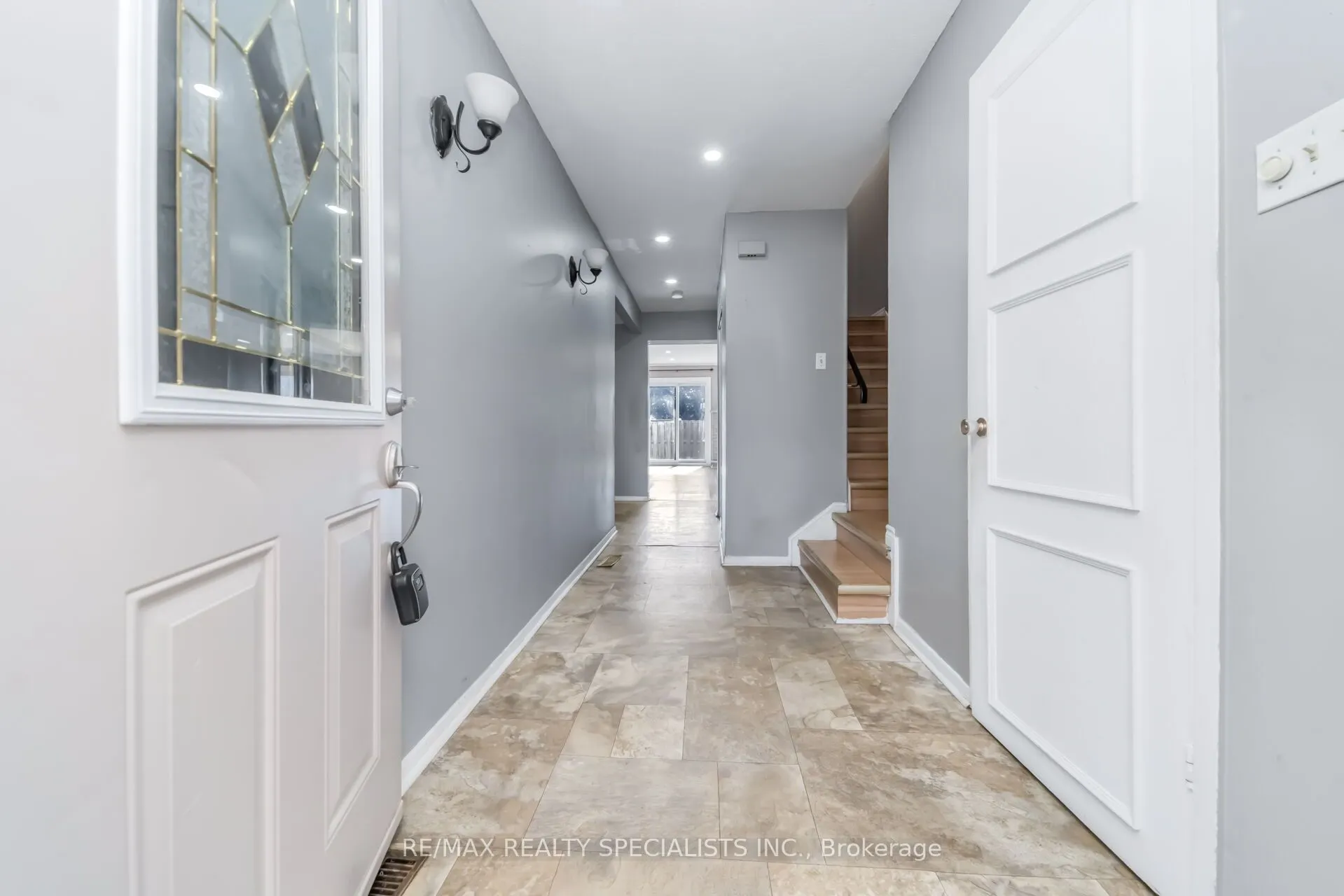 33 Greenwich Circle #33